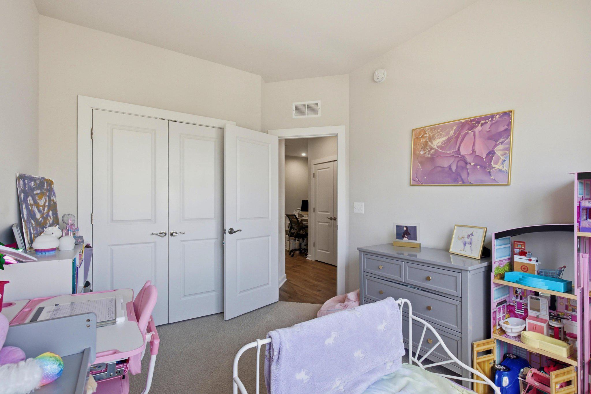 POTOMAC SHORES - Residential