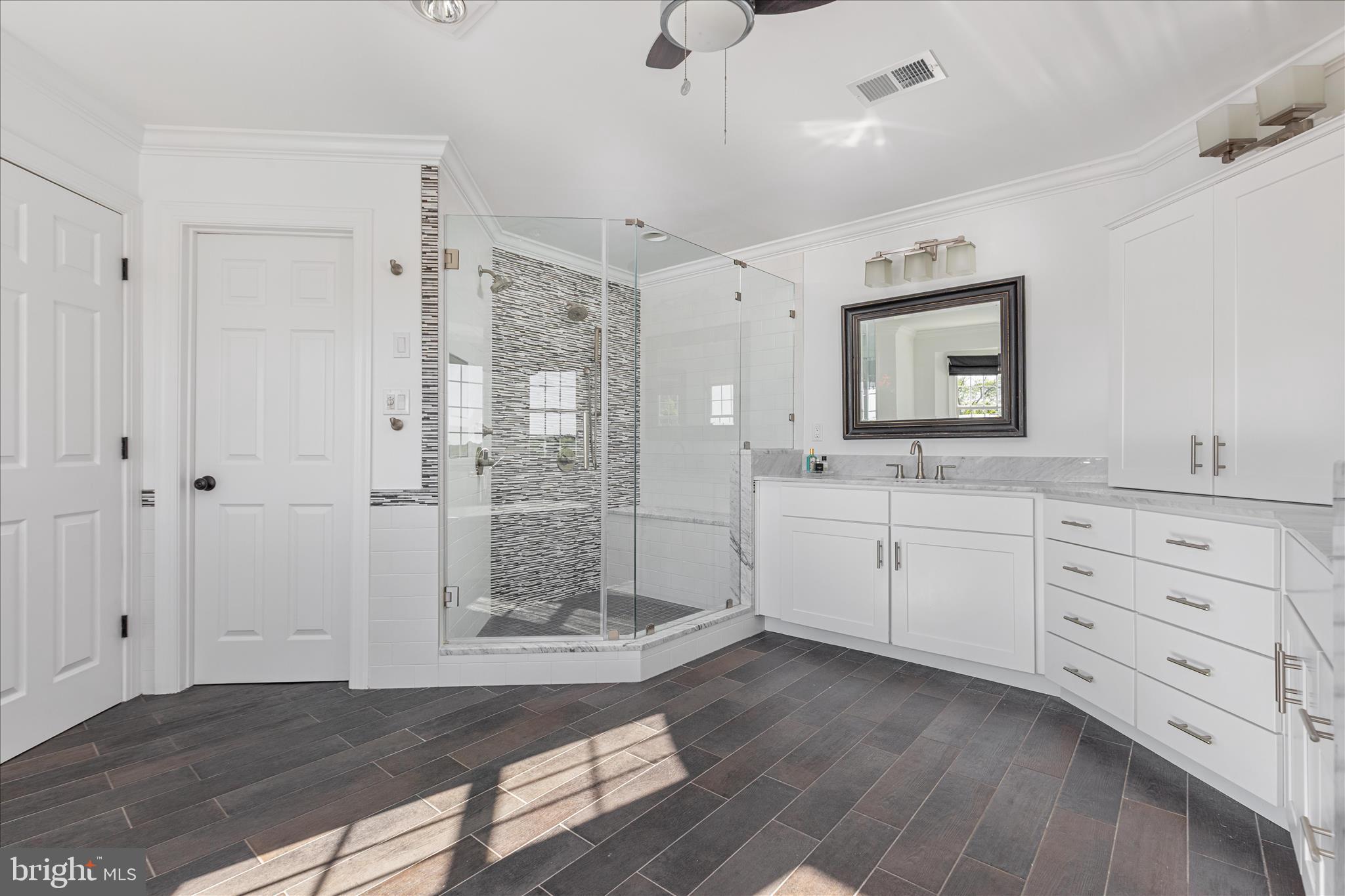 STONELEIGH - Residential