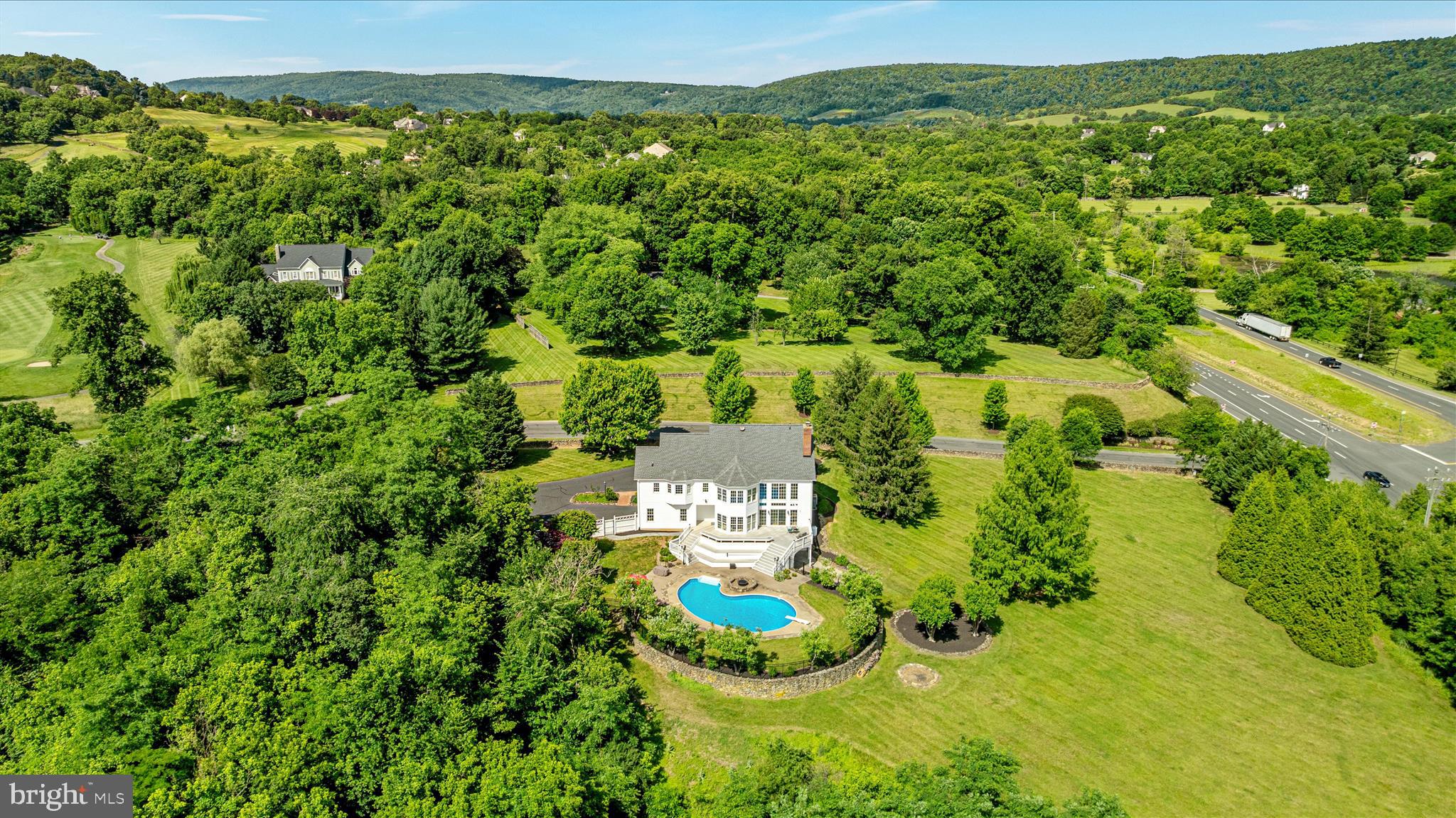 STONELEIGH - Residential