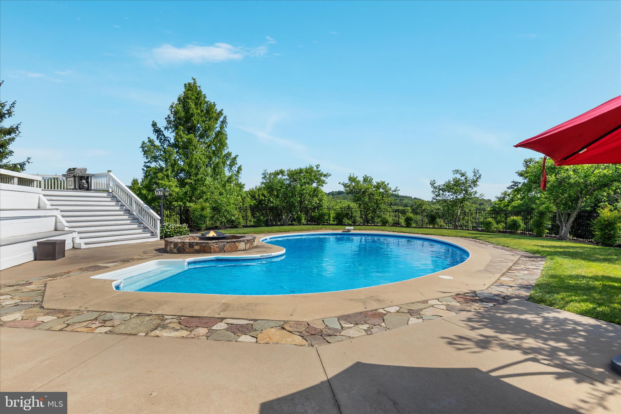STONELEIGH - Residential