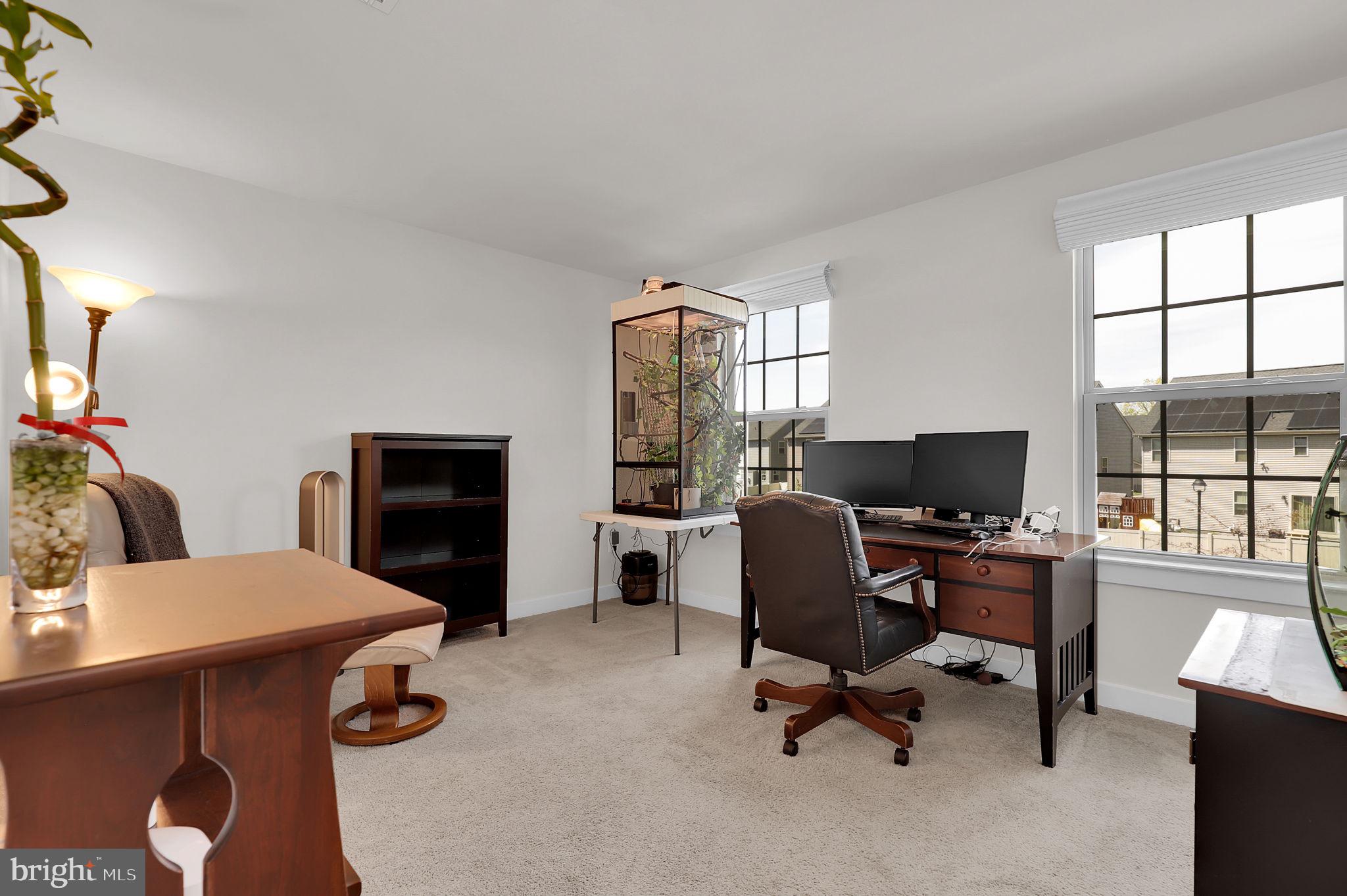 LAKE LINGANORE EAGLEHEAD - Residential