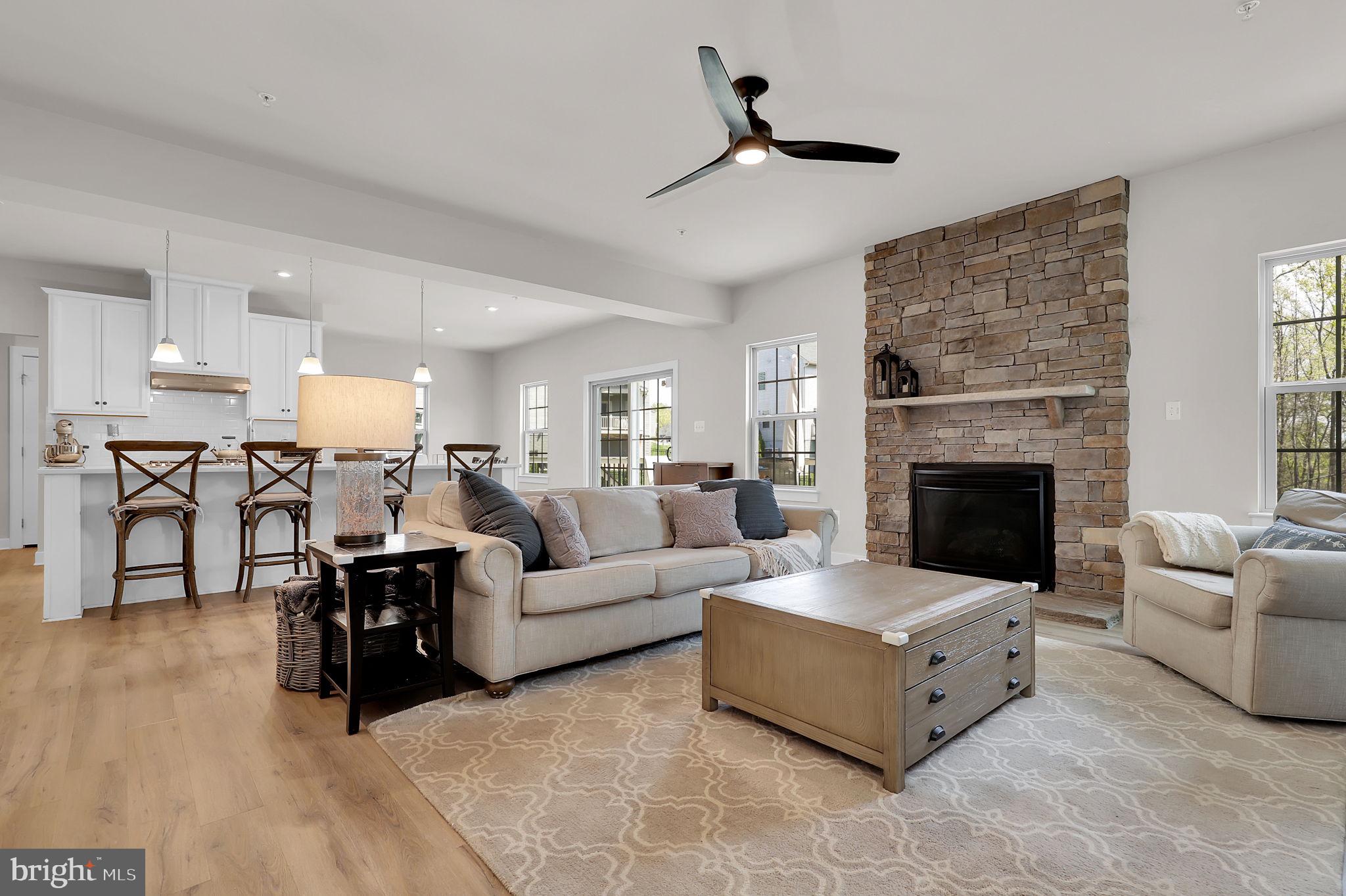 LAKE LINGANORE EAGLEHEAD - Residential