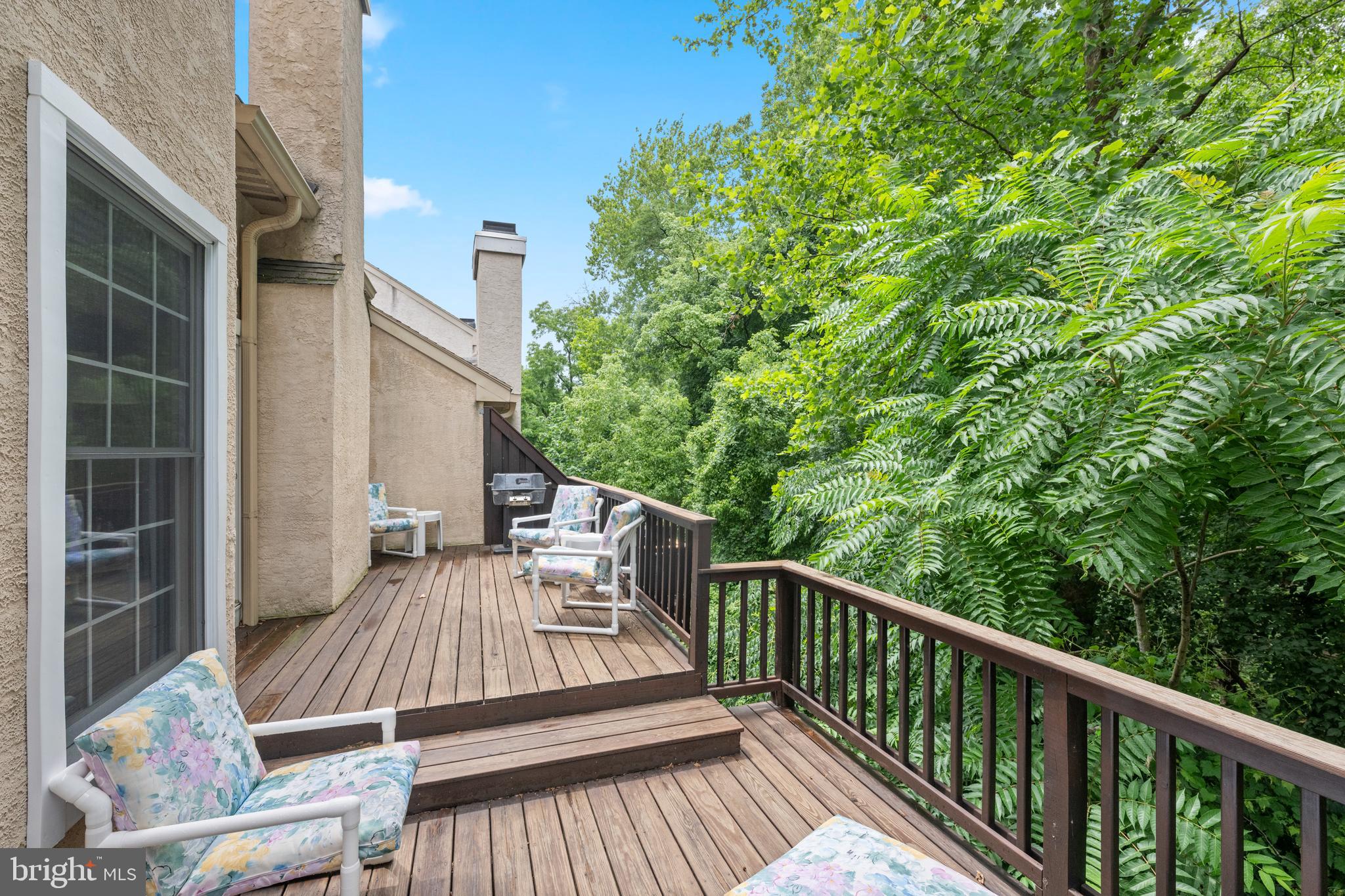 BREYER WOODS - Residential