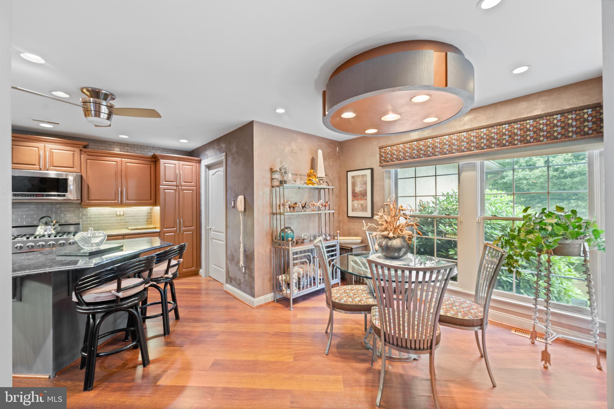 BREYER WOODS - Residential