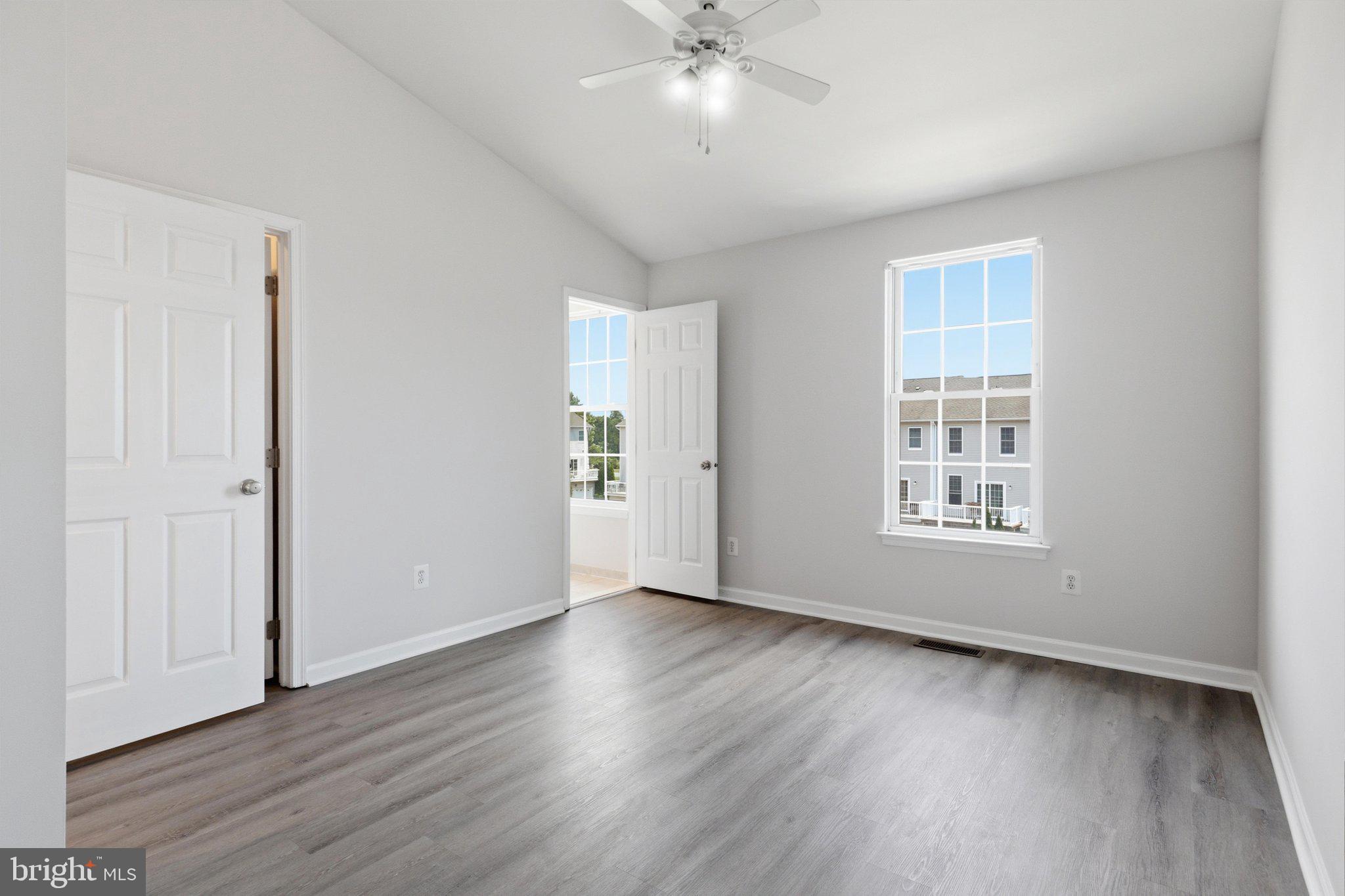 AMBERLEA AT SOUTH RIDING - Residential