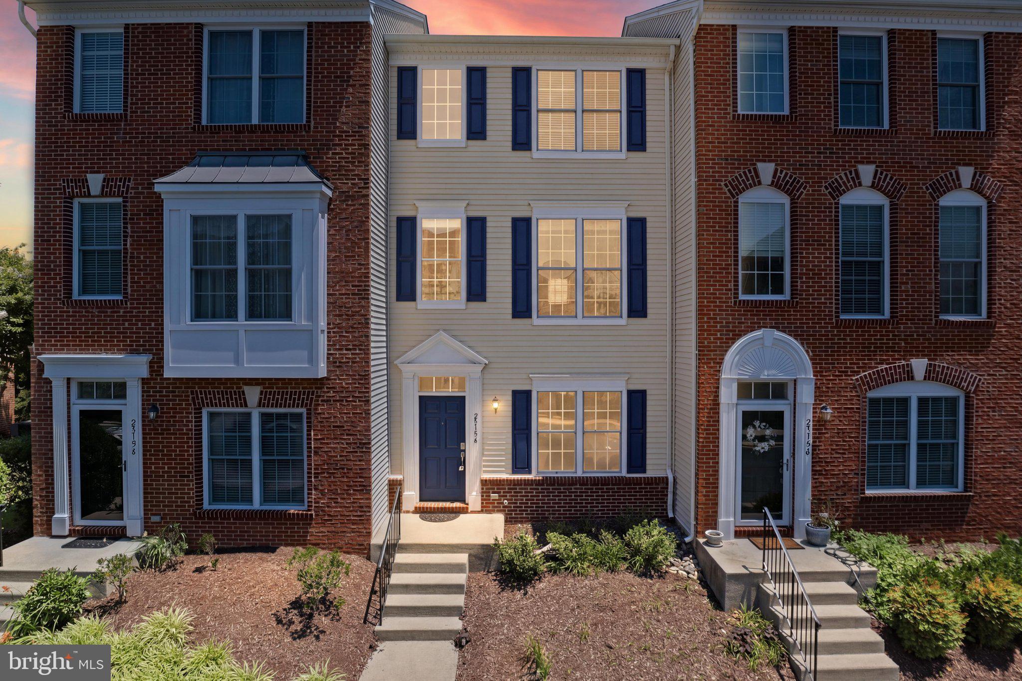 AMBERLEA AT SOUTH RIDING - Residential