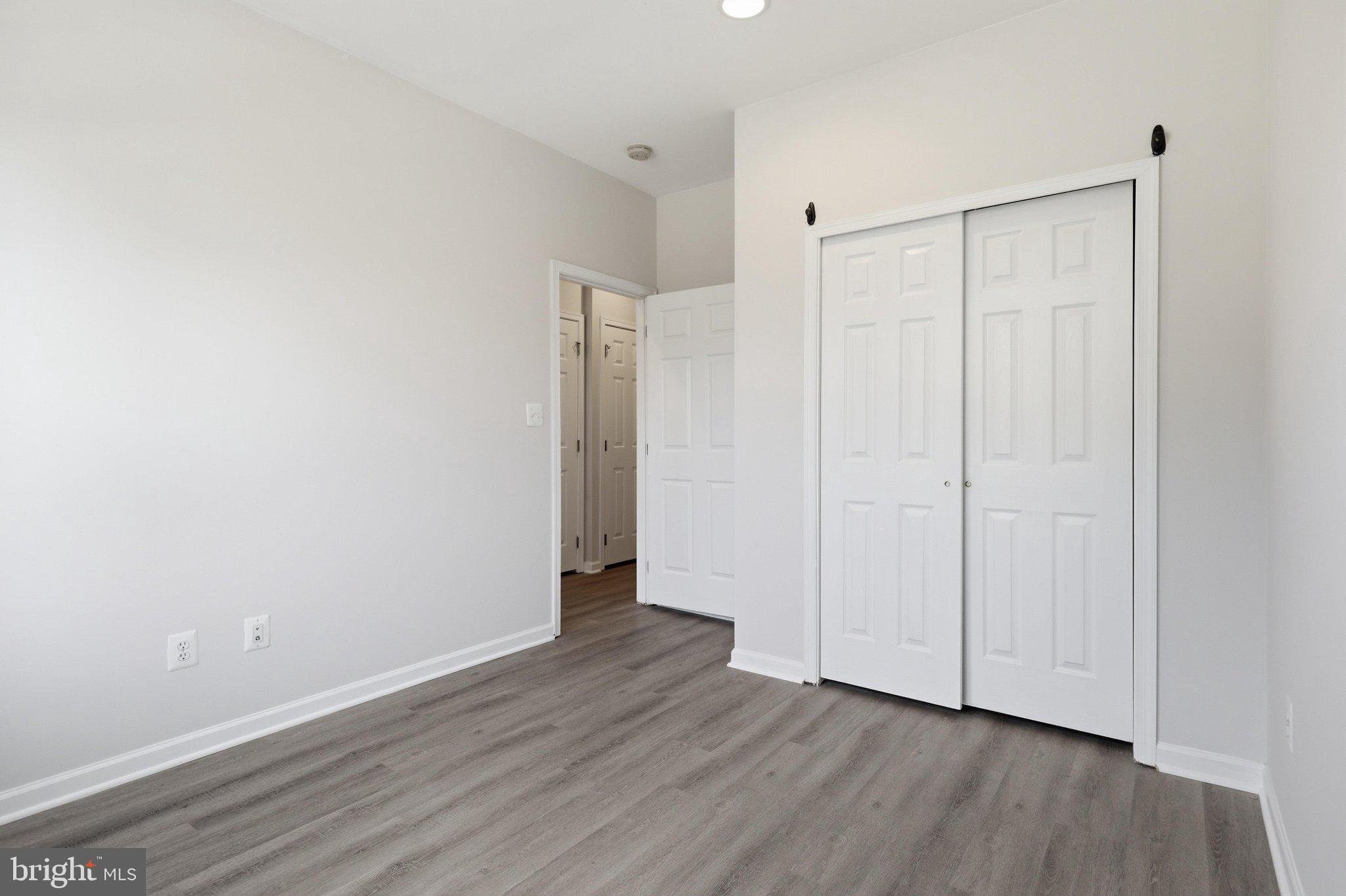 AMBERLEA AT SOUTH RIDING - Residential