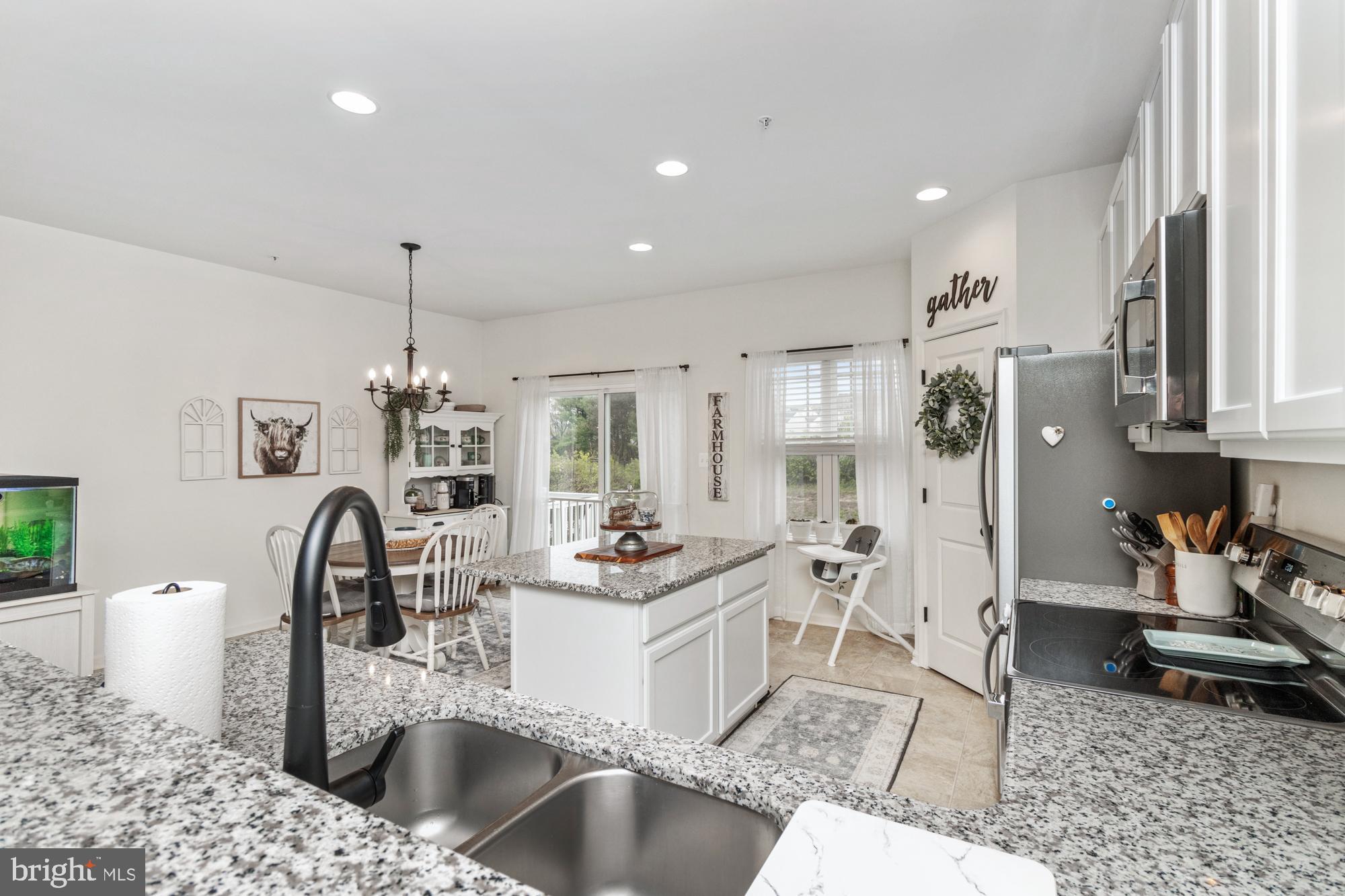 MAGNOLIA LANDING - Residential