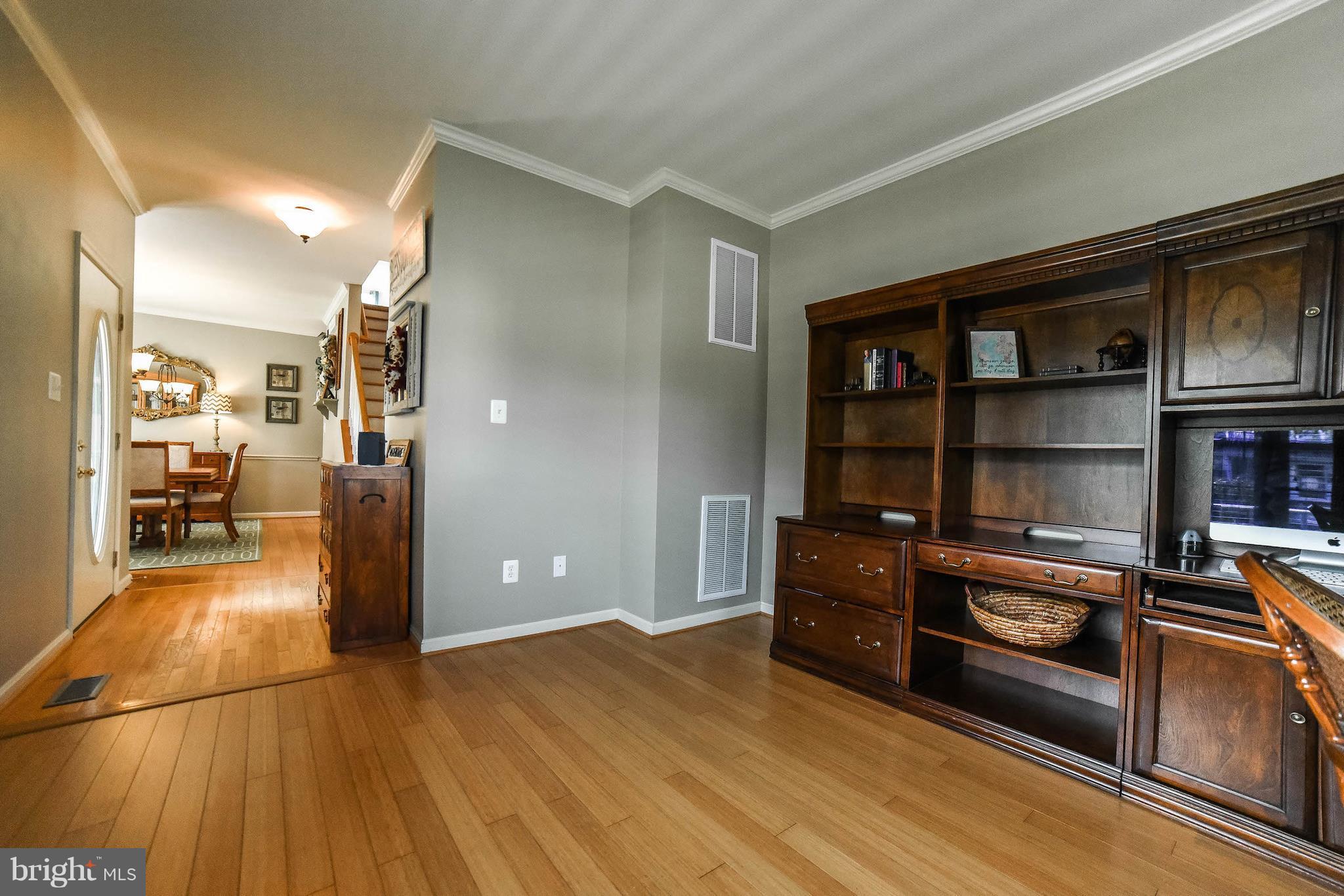 KINGSTON - Residential