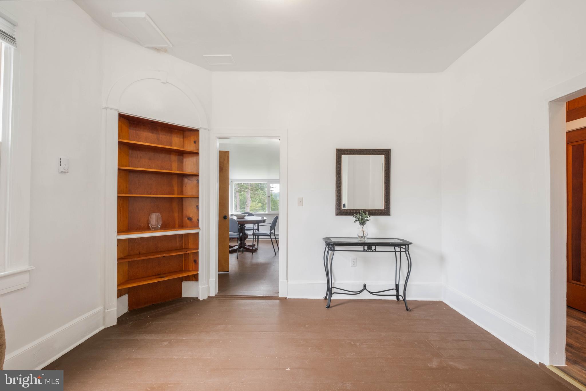 OAKLAND - Residential