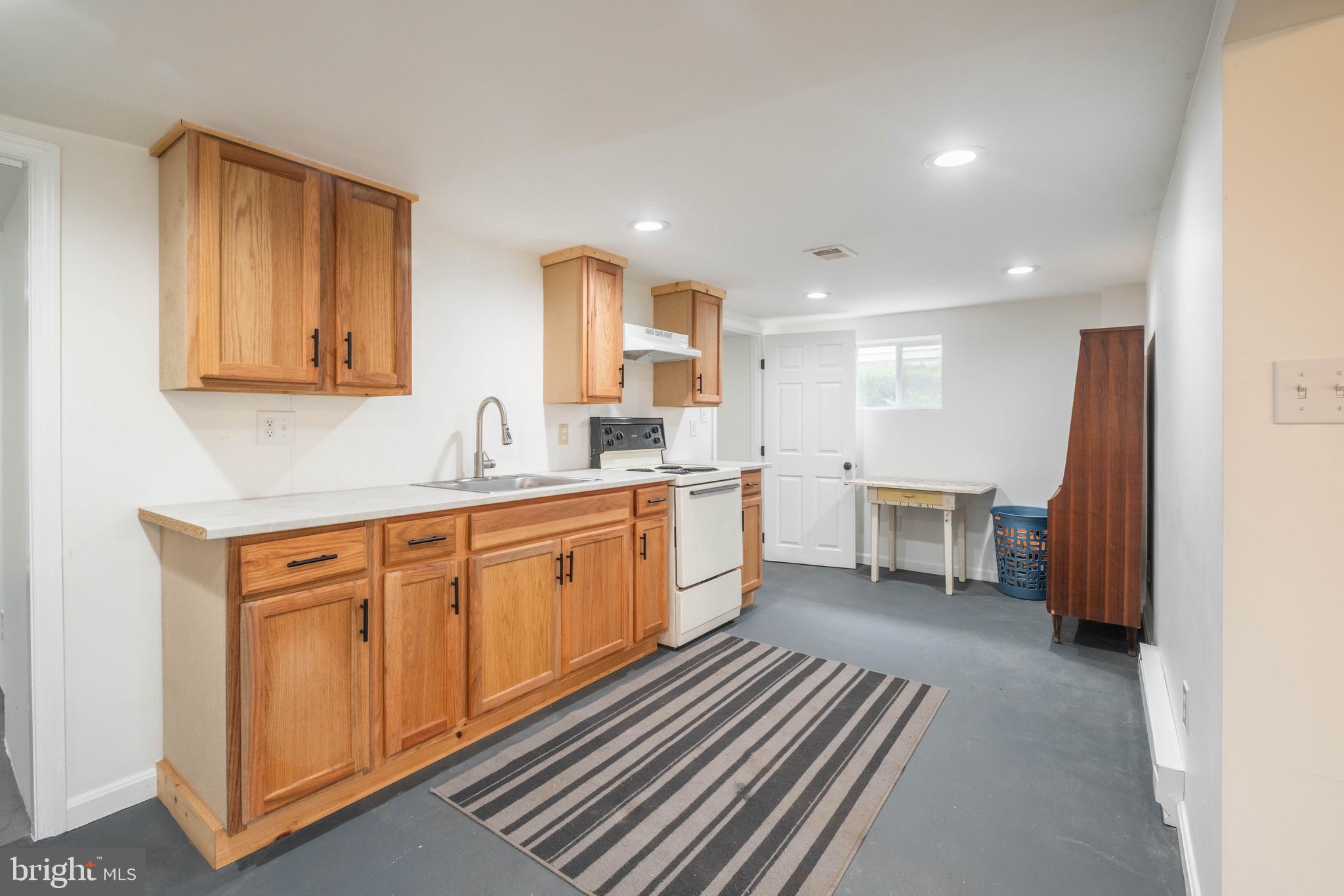 OAKLAND - Residential
