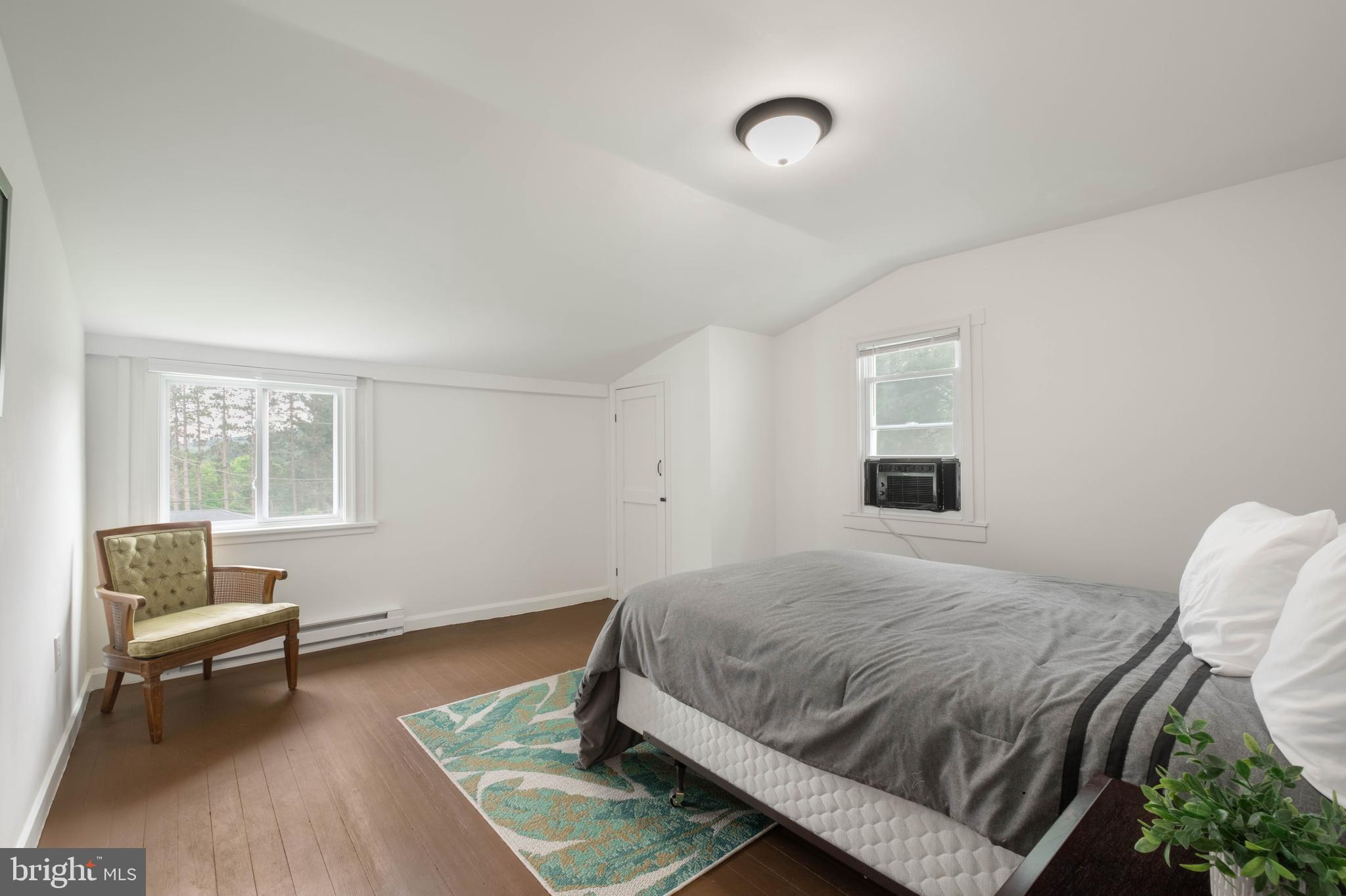OAKLAND - Residential