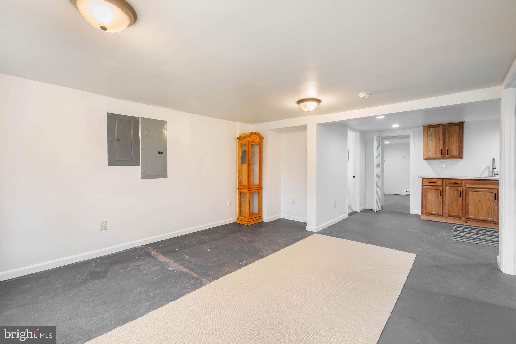 OAKLAND - Residential