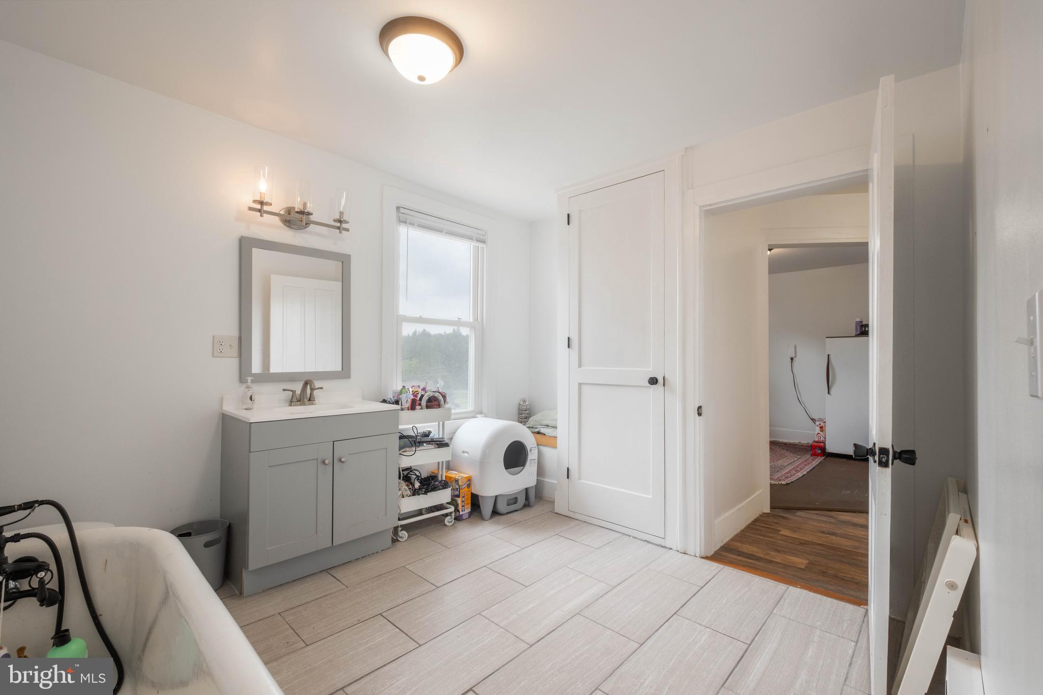 OAKLAND - Residential