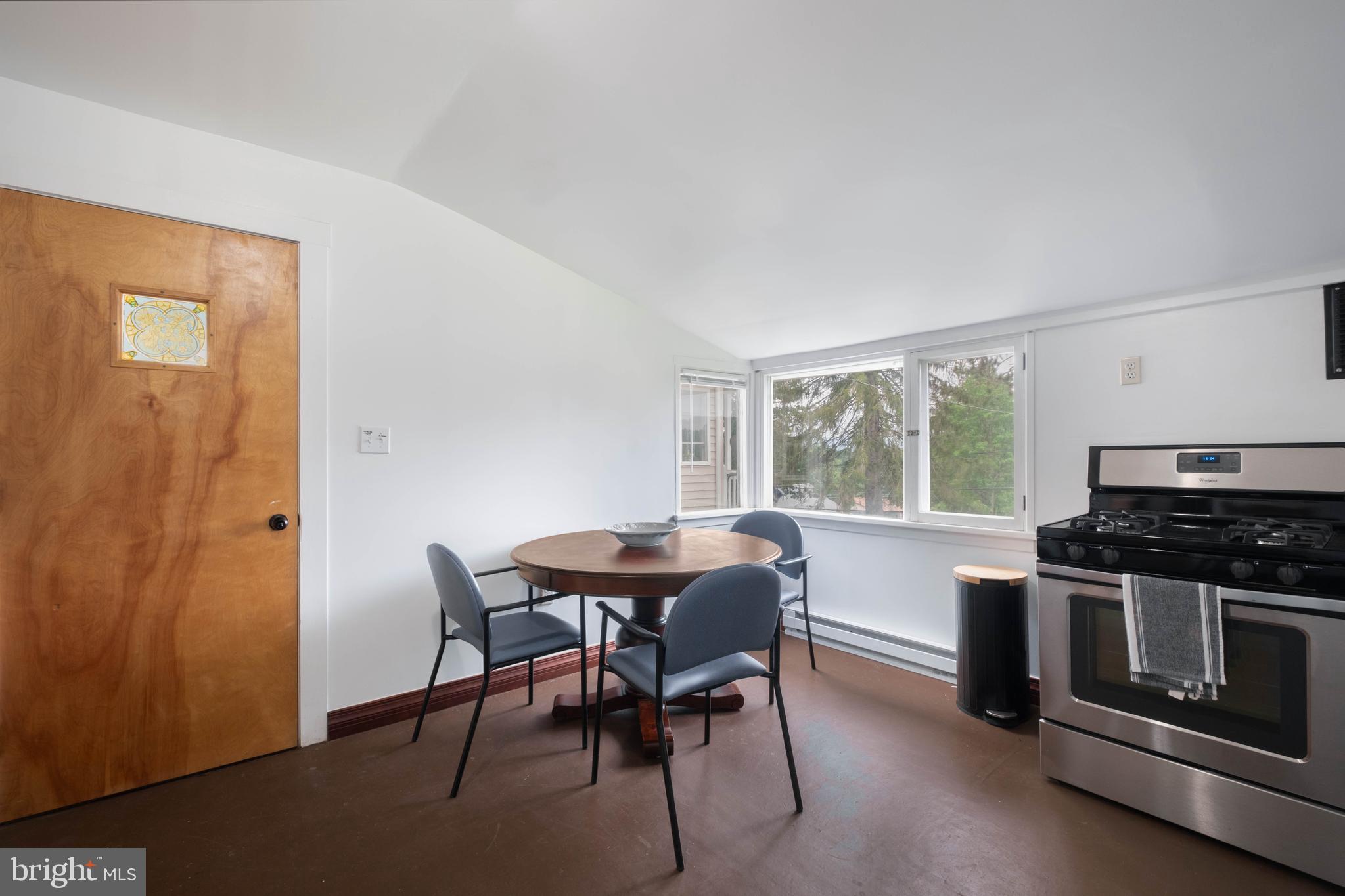 OAKLAND - Residential