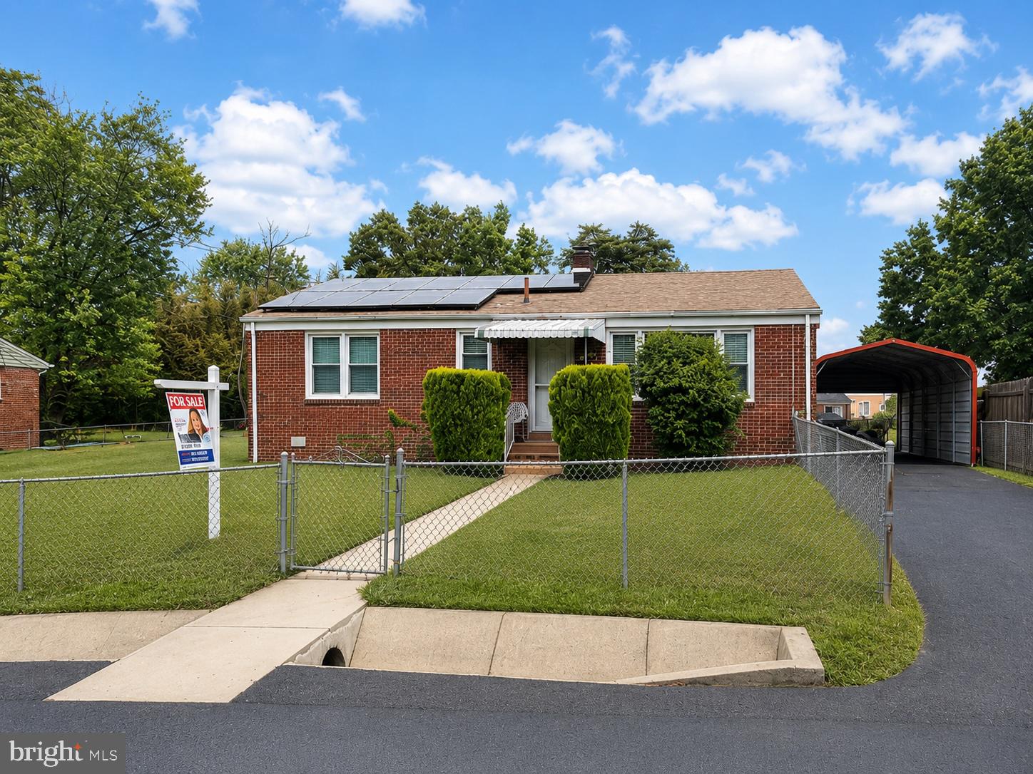 Opportunity meets convenience in this charming all-brick, one-level detached home in District Heights. This estate sale offers the perfect blend of solid construction, functional updates, and unbeatable location—just minutes to shopping, dining, public transportation, and major commuter routes with easy access to DC.
Inside, you’ll find spacious rooms, gleaming hardwood floors, ceramic tile, and cozy ceiling fans. The kitchen is equipped with granite countertops and stainless steel appliances, creating a clean, modern feel while maintaining the home’s classic charm.
Major systems have already been addressed, including a newer HVAC system and solar panels for improved energy efficiency and long-term savings.
Step outside to a huge fenced rear yard—ideal for entertaining, pets, or future expansion—plus a fully fenced front yard for added privacy. Two outbuildings provide excellent storage or workspace options.
Whether you're a first-time buyer, downsizing, or looking for a smart investment, this home checks all the boxes: location, layout, and lasting value.
Estate sale—sold as-is. Don’t miss this one.