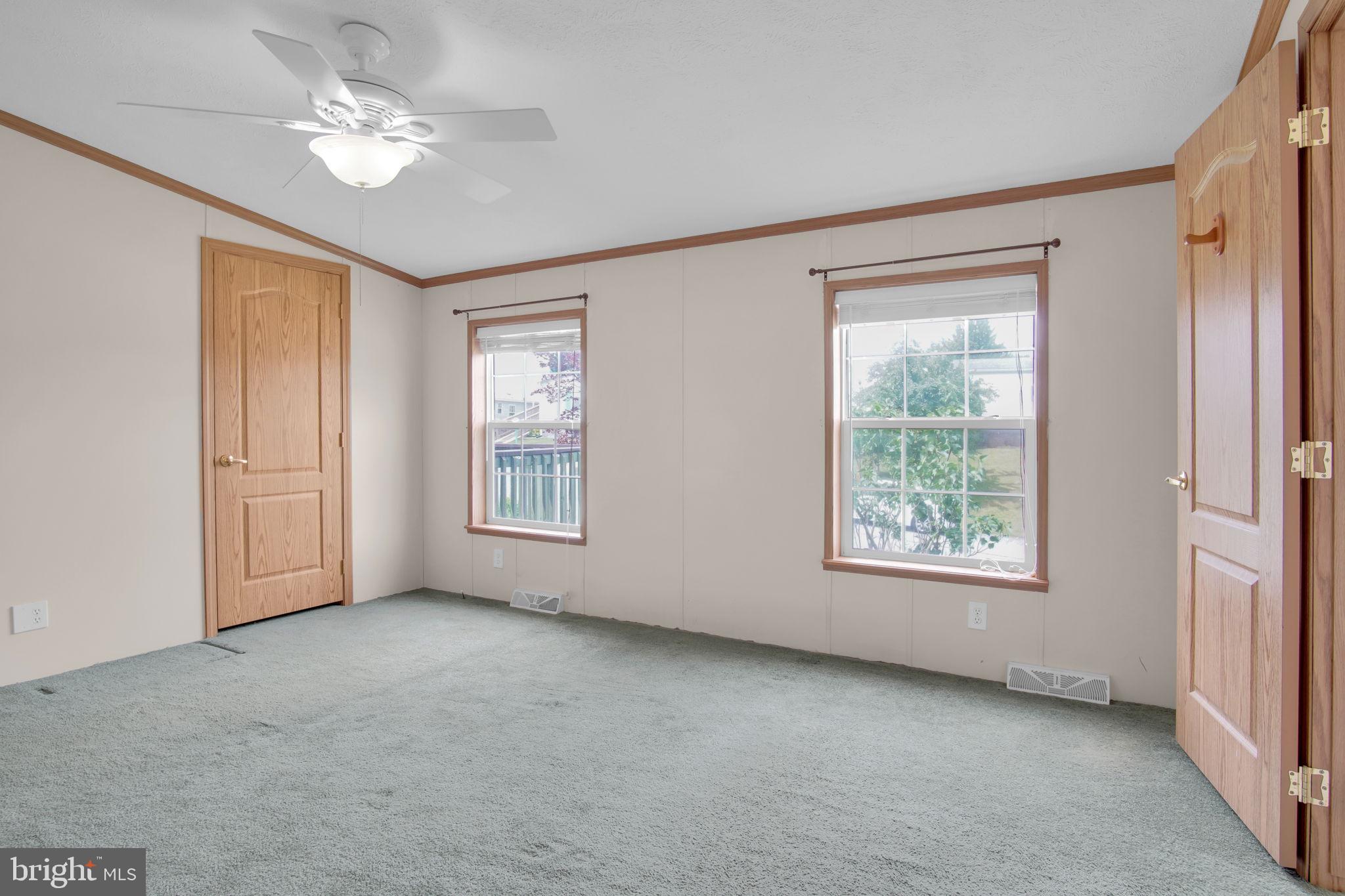 OAK RIDGE ESTATES - Residential