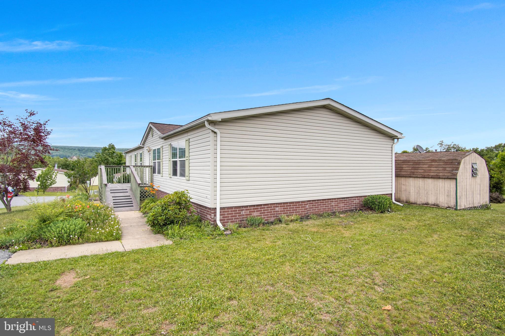 OAK RIDGE ESTATES - Residential