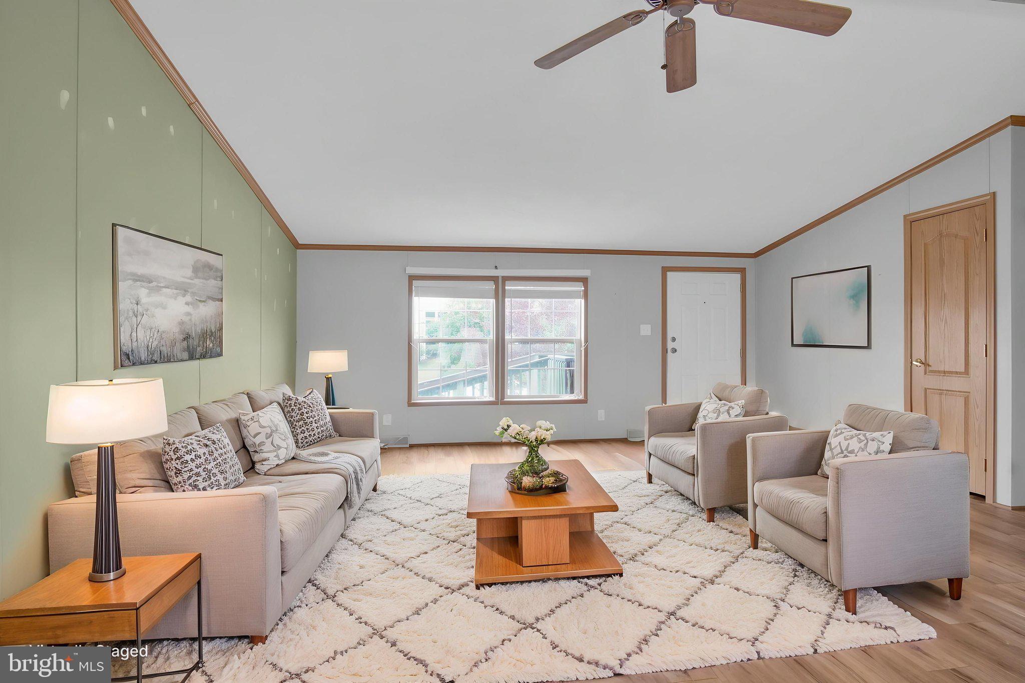 OAK RIDGE ESTATES - Residential