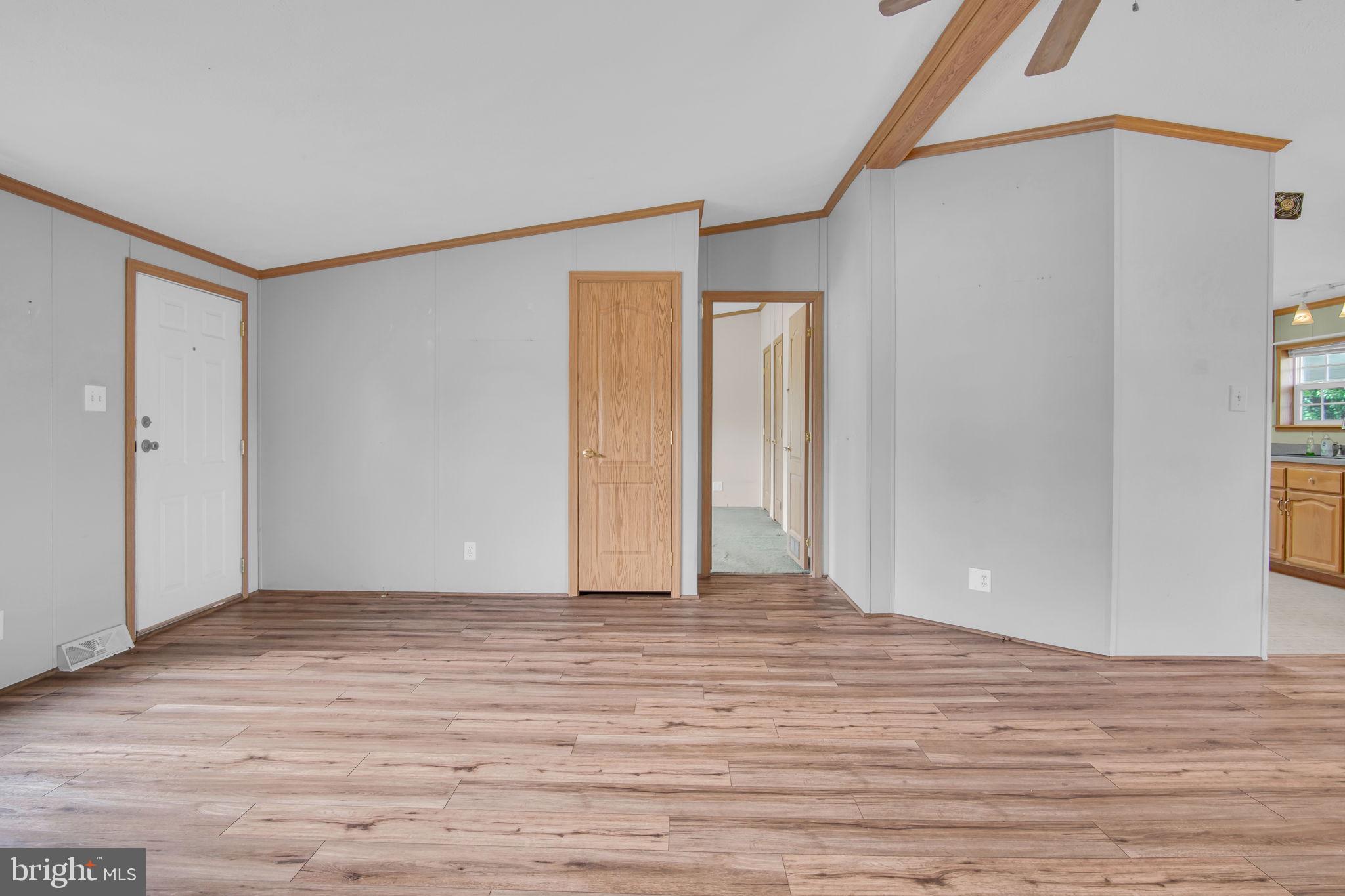 OAK RIDGE ESTATES - Residential