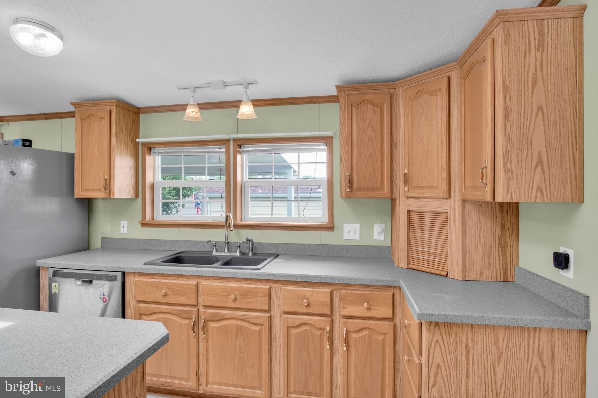 OAK RIDGE ESTATES - Residential