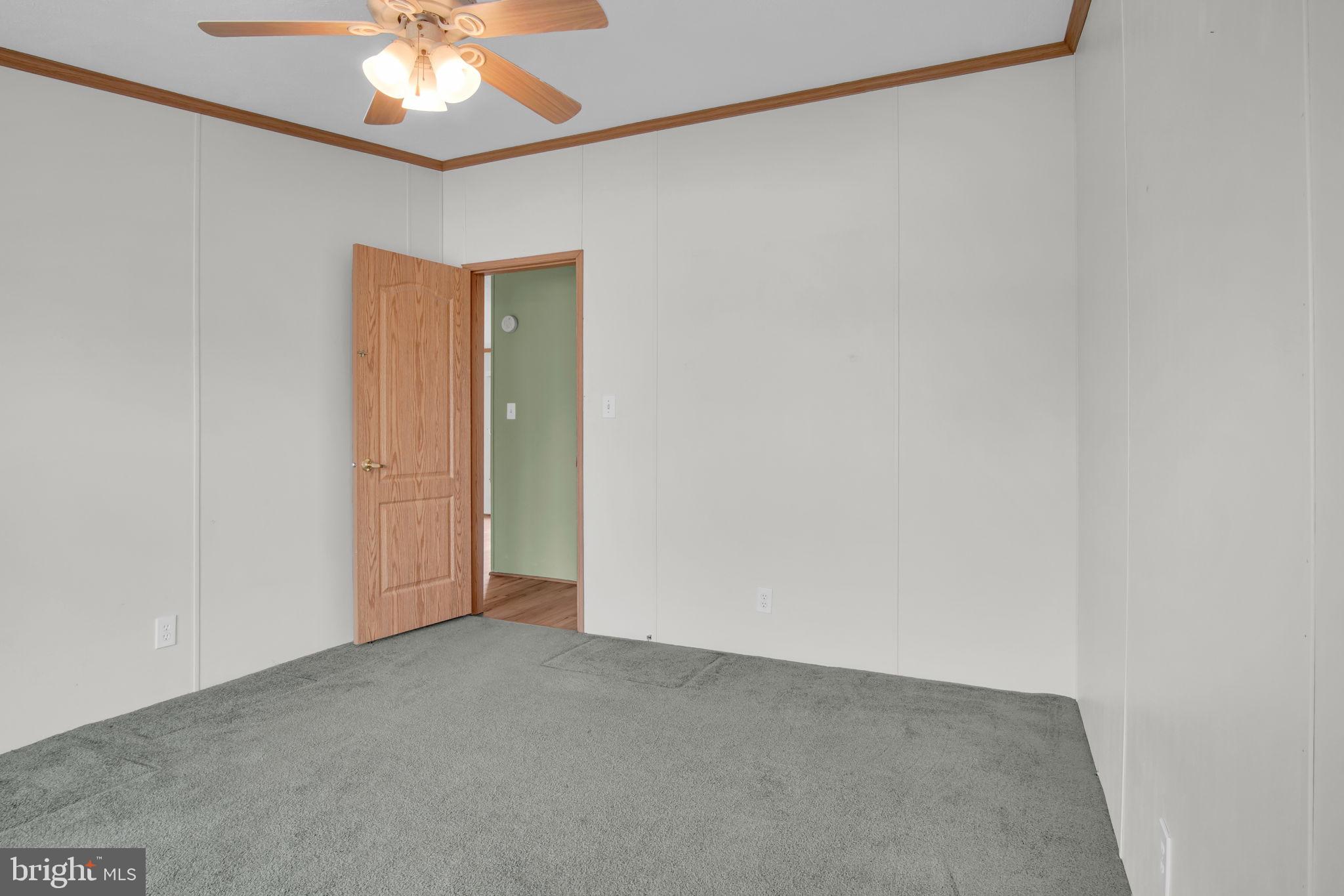 OAK RIDGE ESTATES - Residential