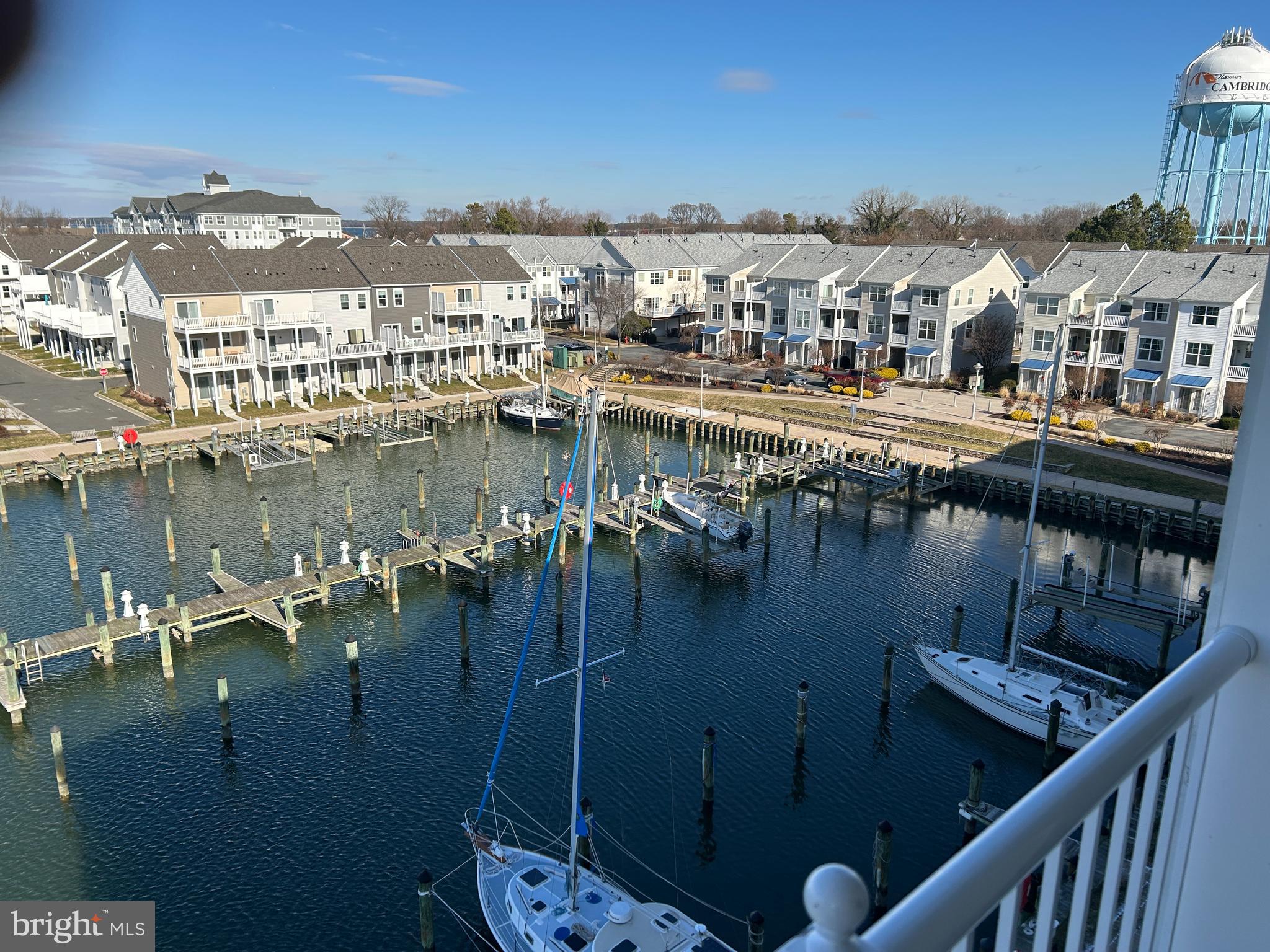 DEEP HARBOR - Residential