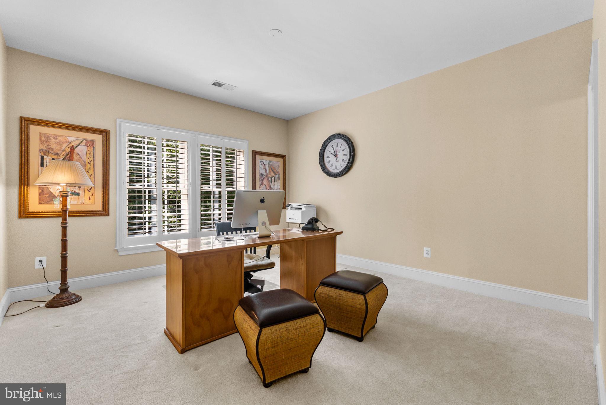 CEDAR CREST - Residential