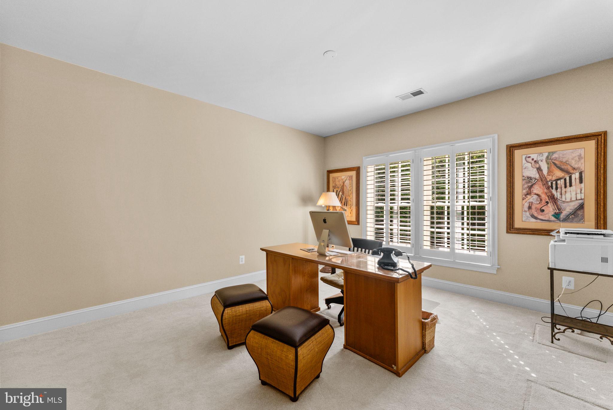 CEDAR CREST - Residential