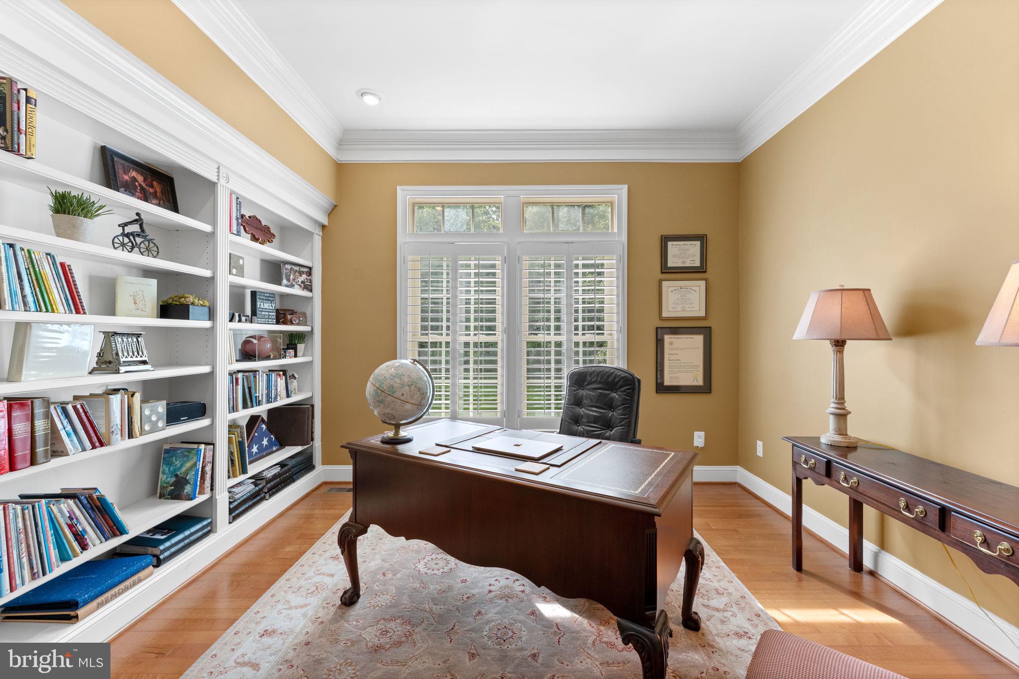 CEDAR CREST - Residential