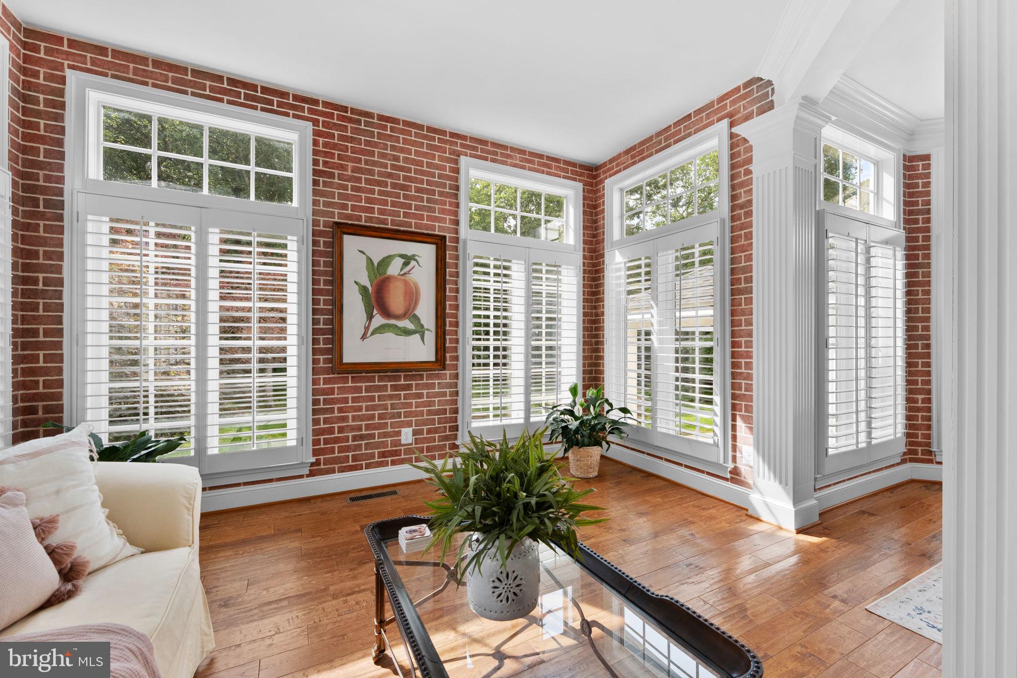 CEDAR CREST - Residential
