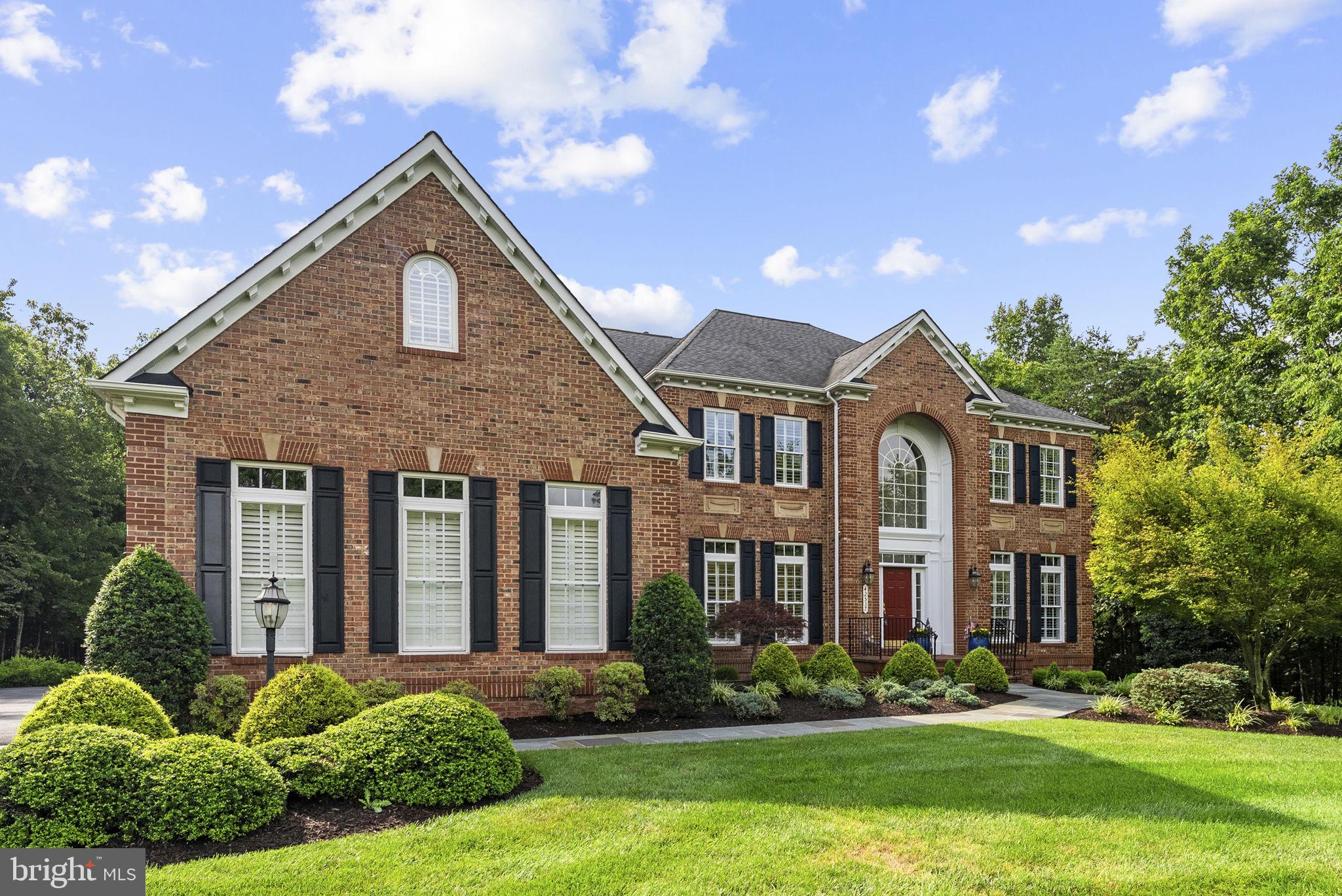 CEDAR CREST - Residential
