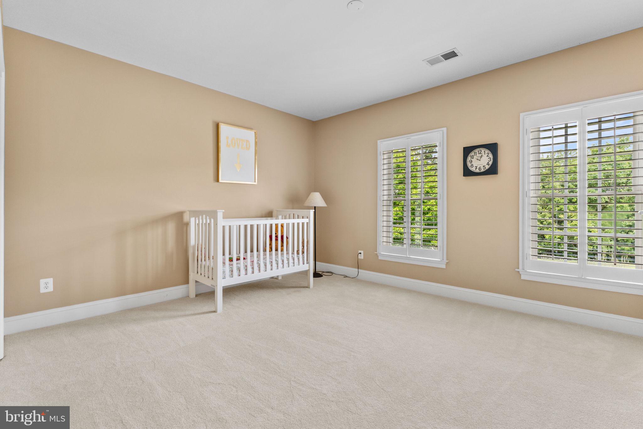 CEDAR CREST - Residential