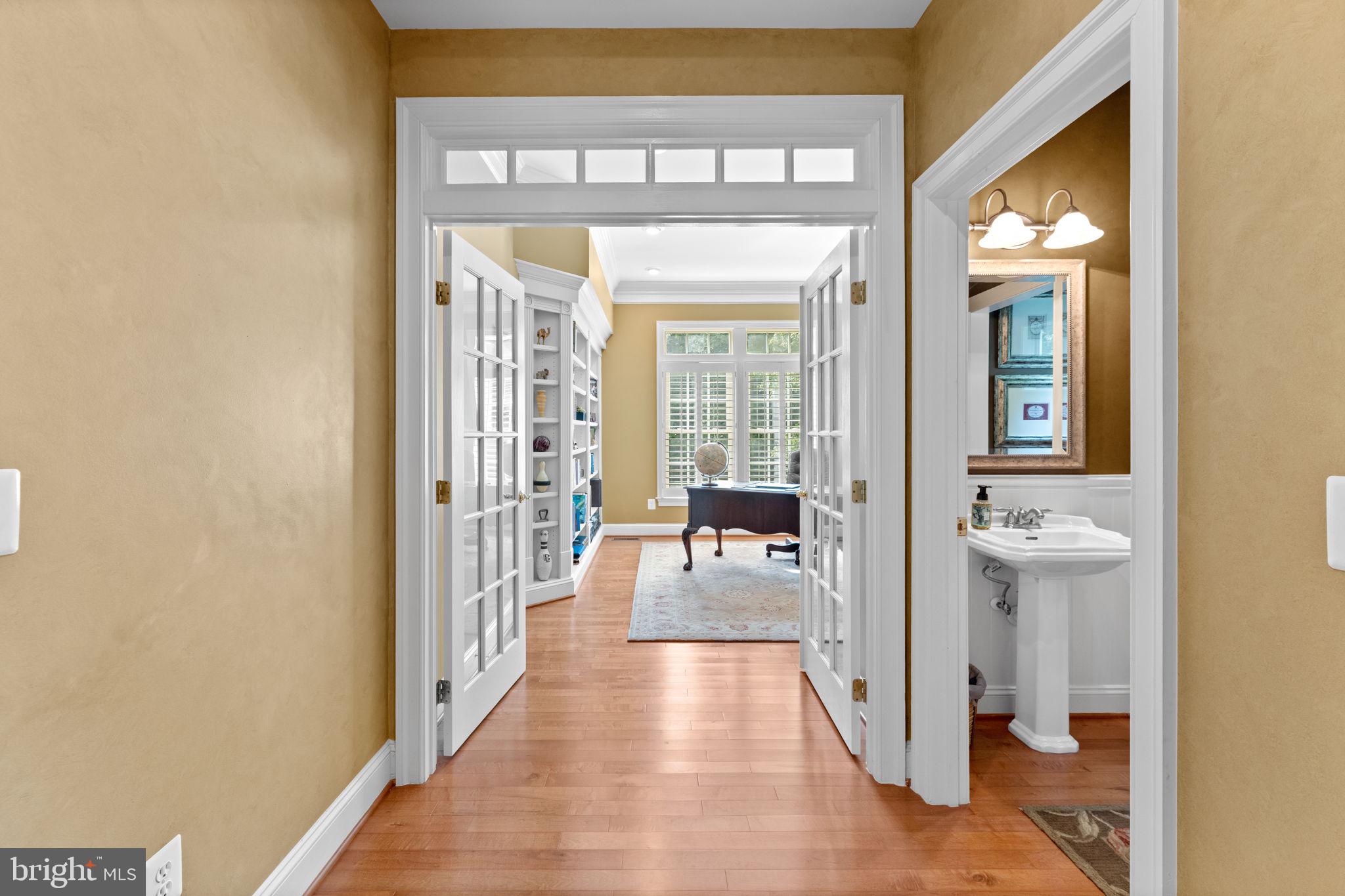 CEDAR CREST - Residential
