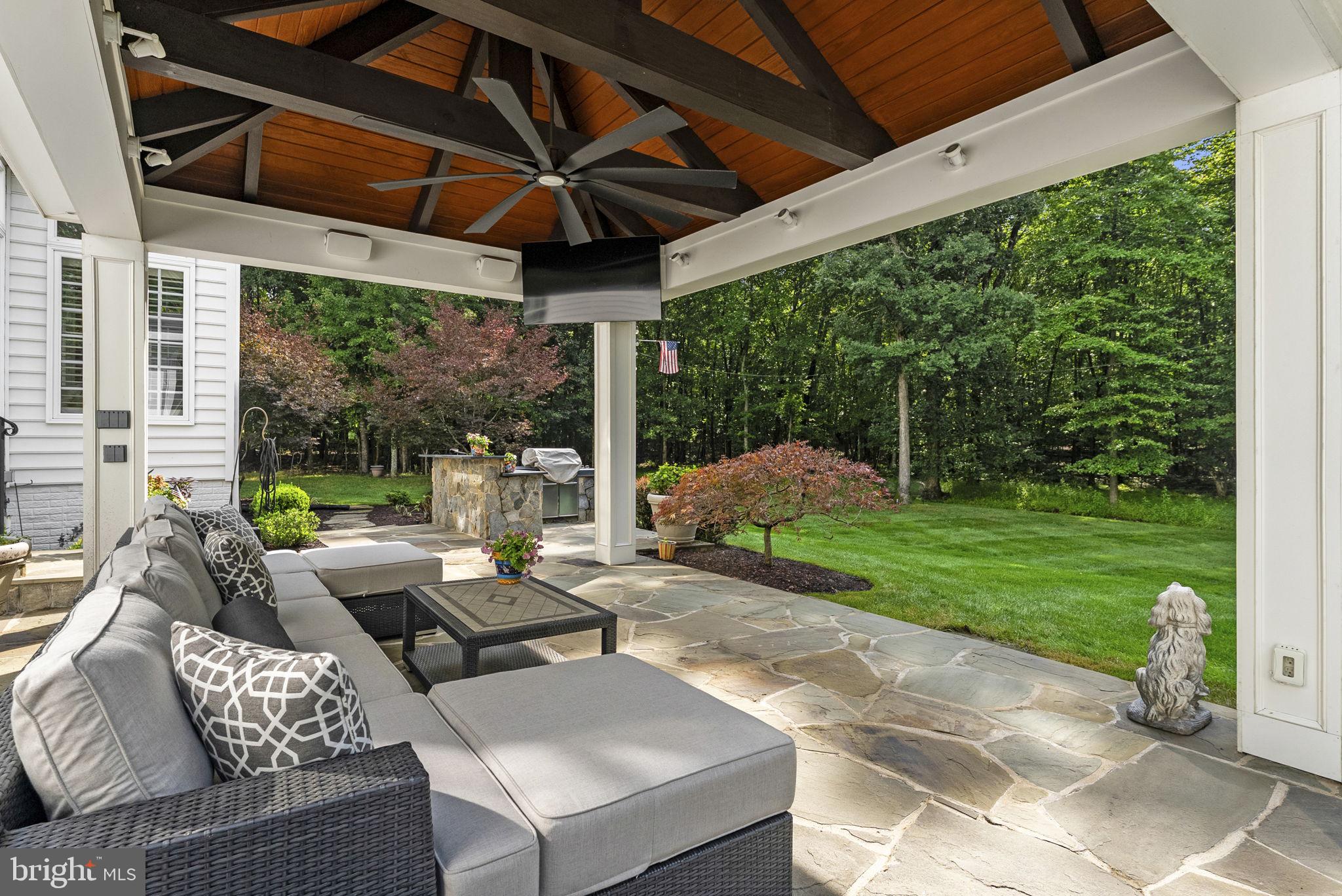 CEDAR CREST - Residential