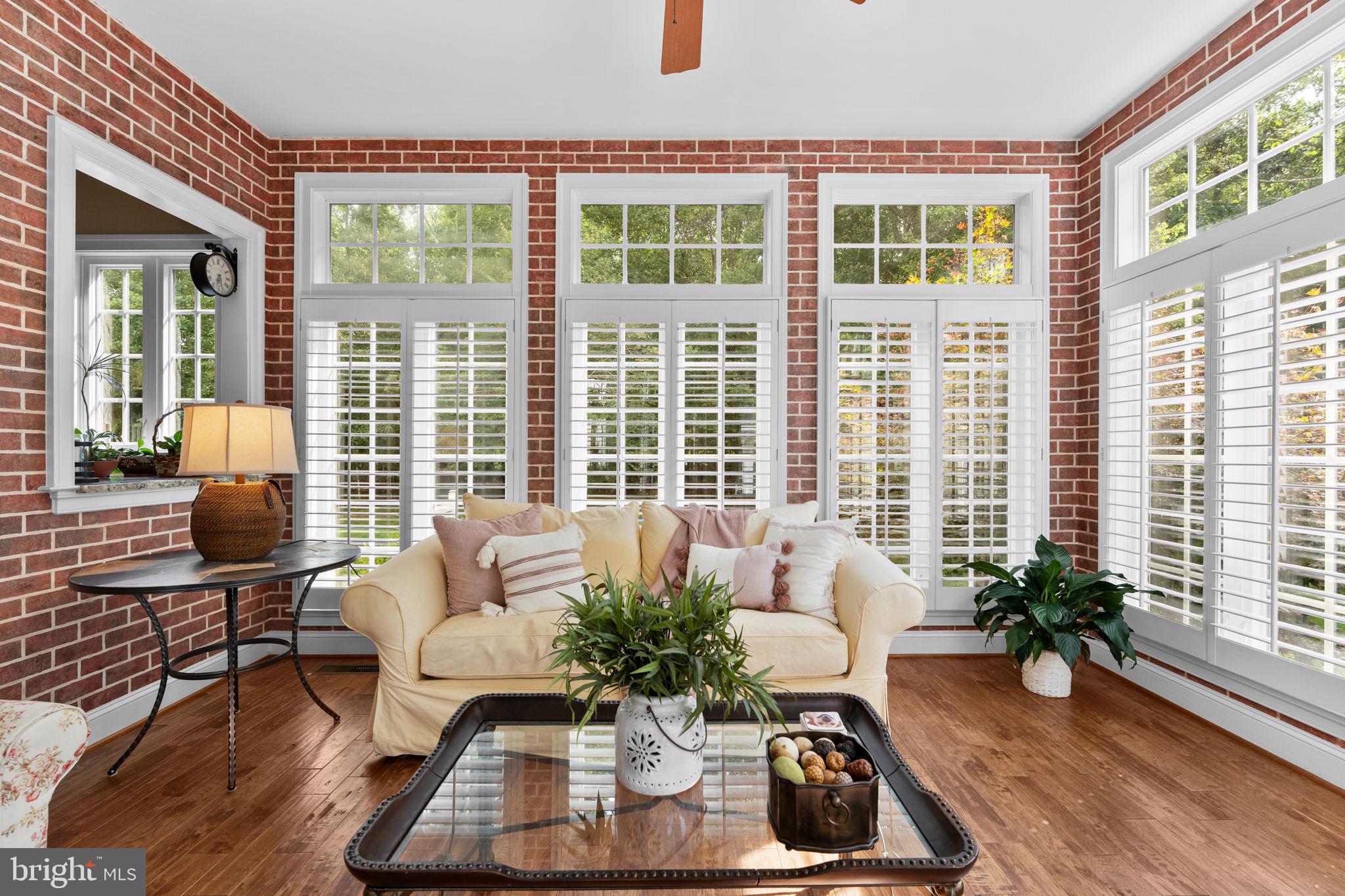 CEDAR CREST - Residential