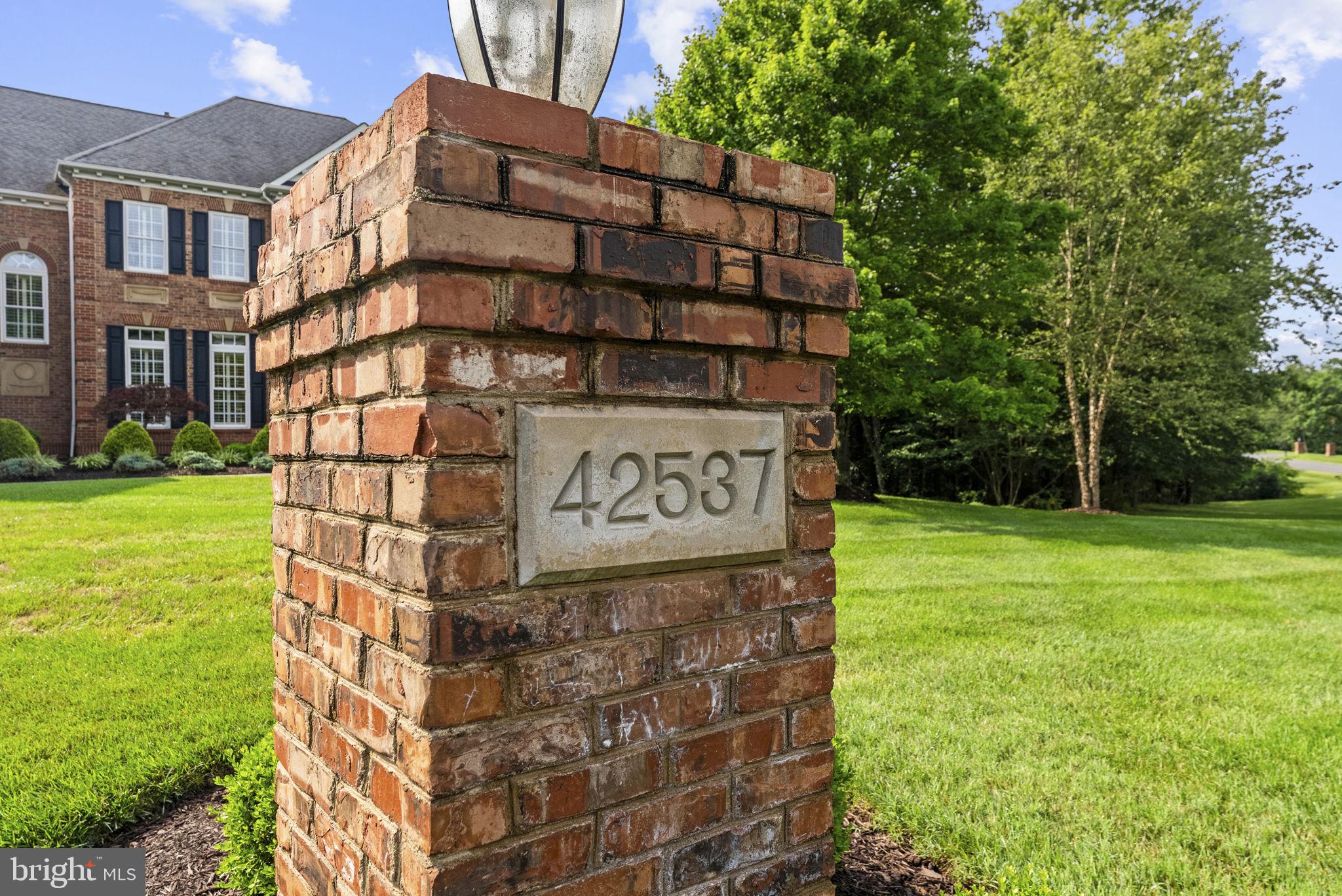 CEDAR CREST - Residential