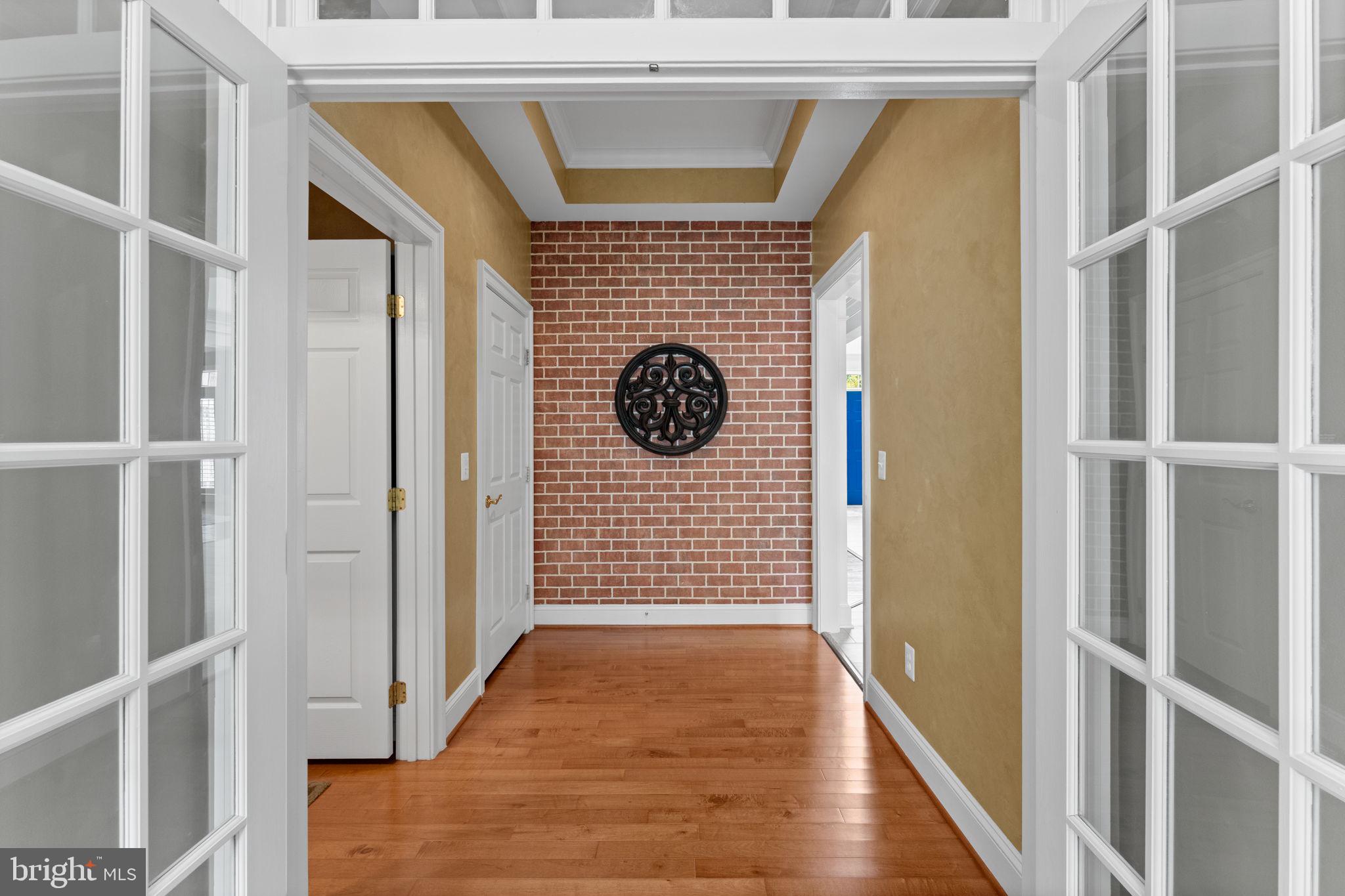 CEDAR CREST - Residential