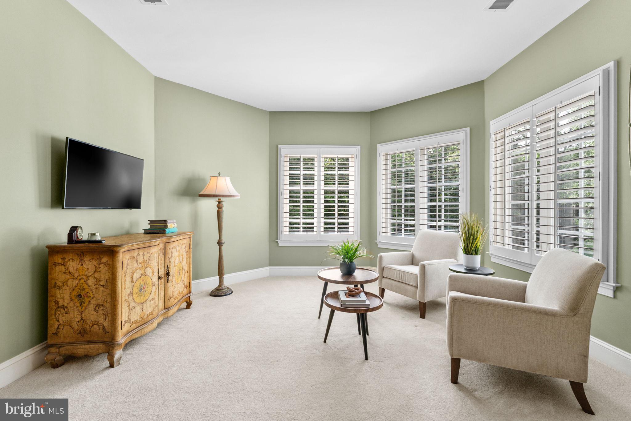 CEDAR CREST - Residential