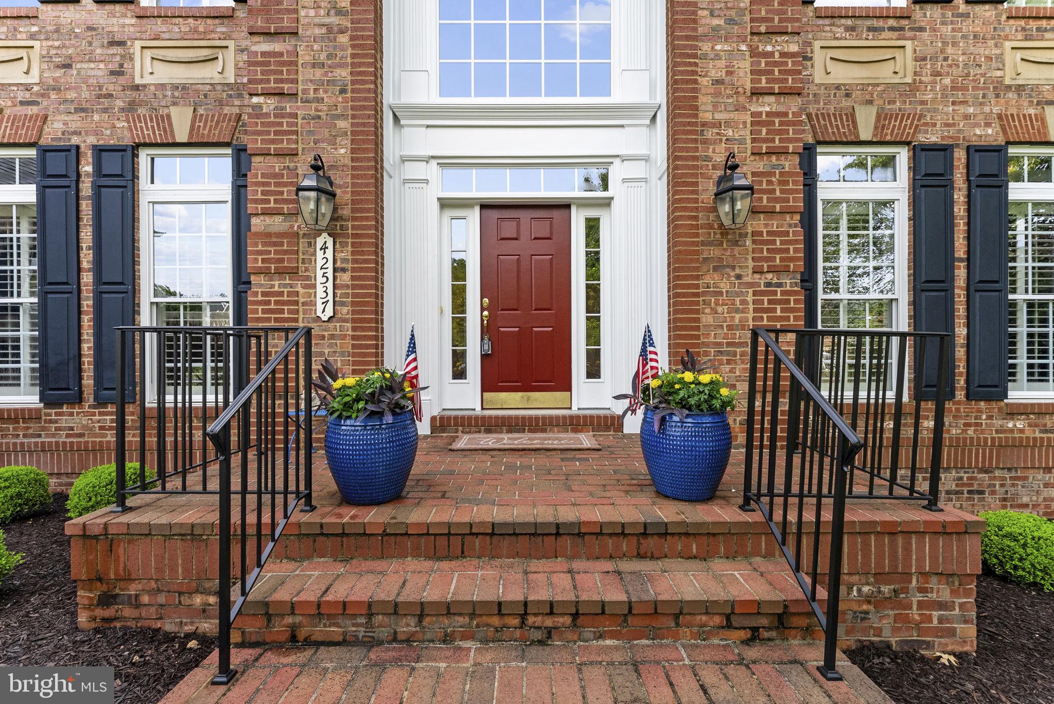 CEDAR CREST - Residential