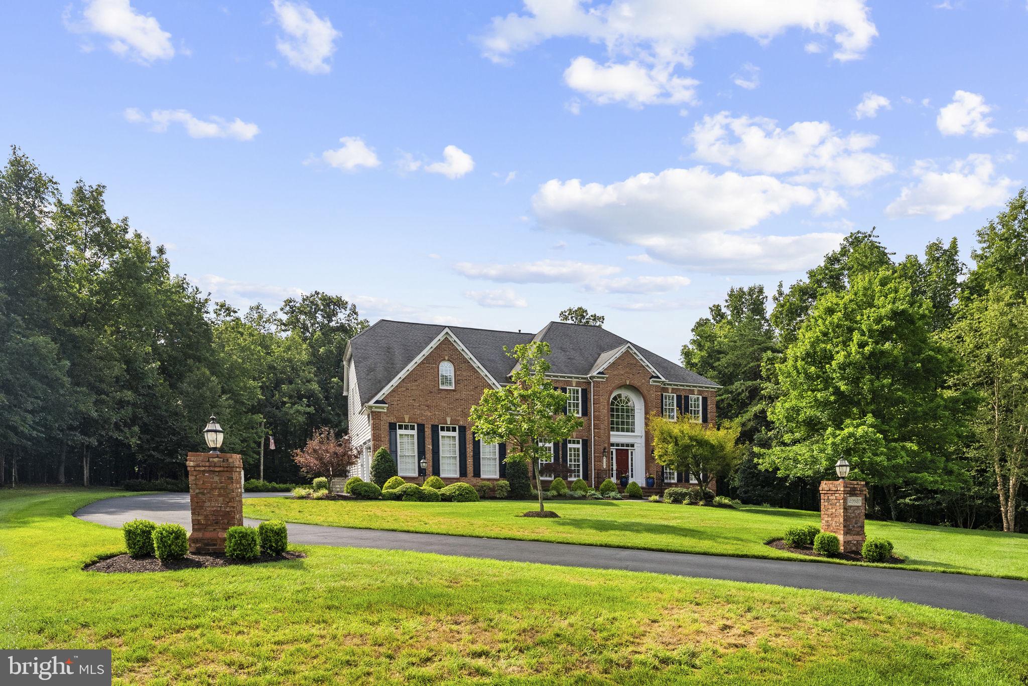 CEDAR CREST - Residential