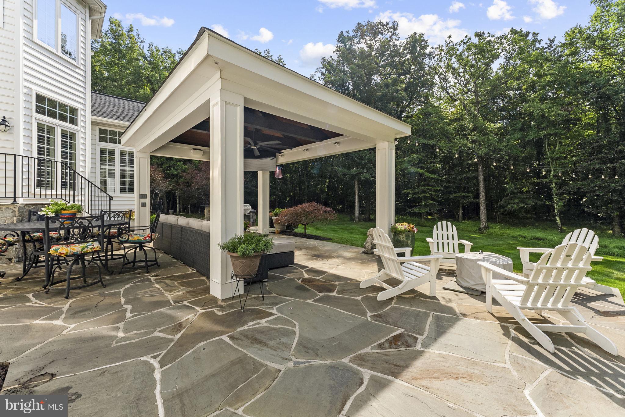 CEDAR CREST - Residential