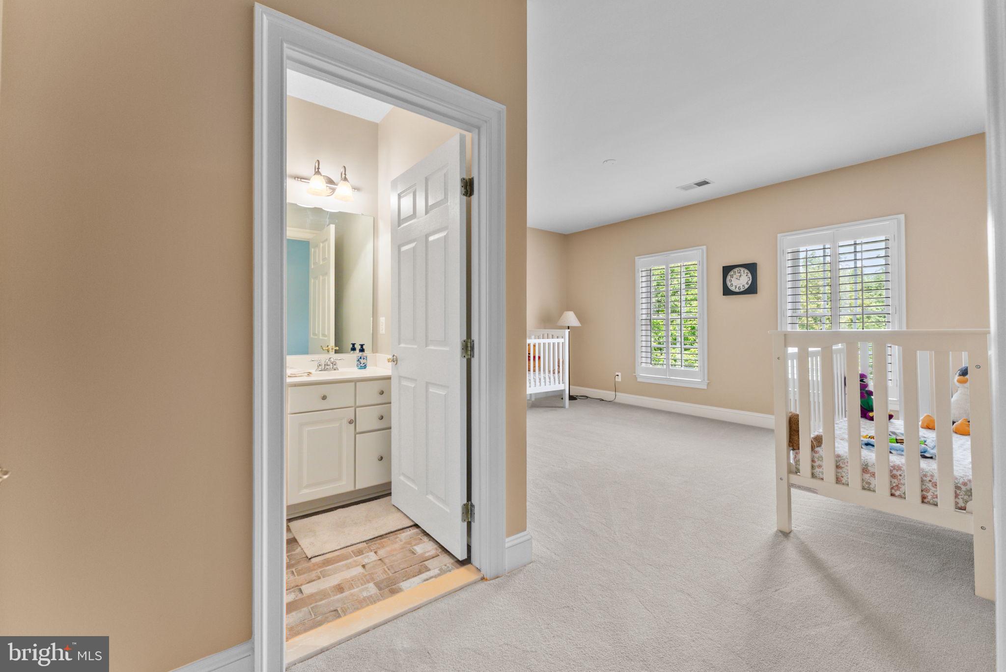 CEDAR CREST - Residential