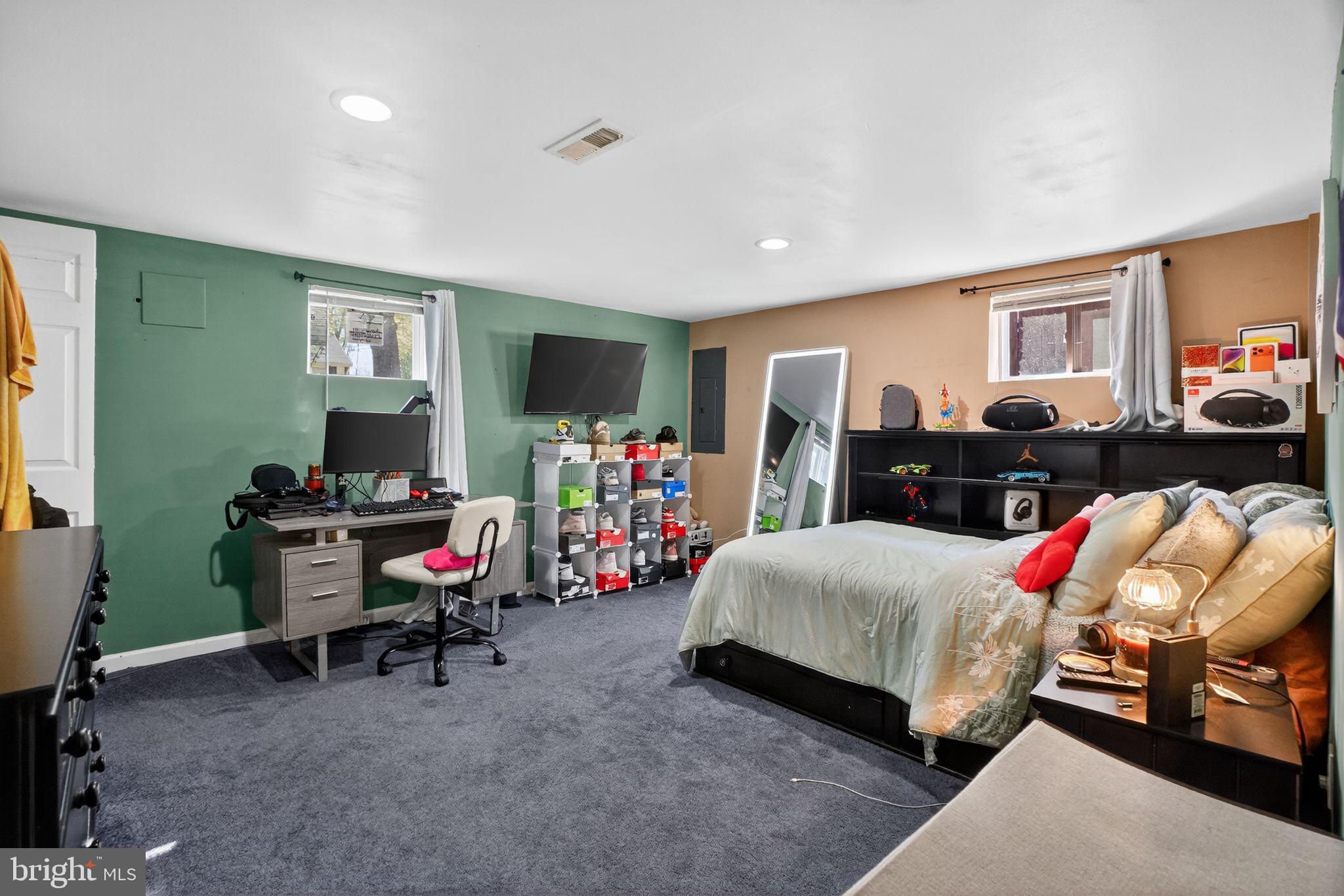 ST BARNABAS VILLAGE - Residential