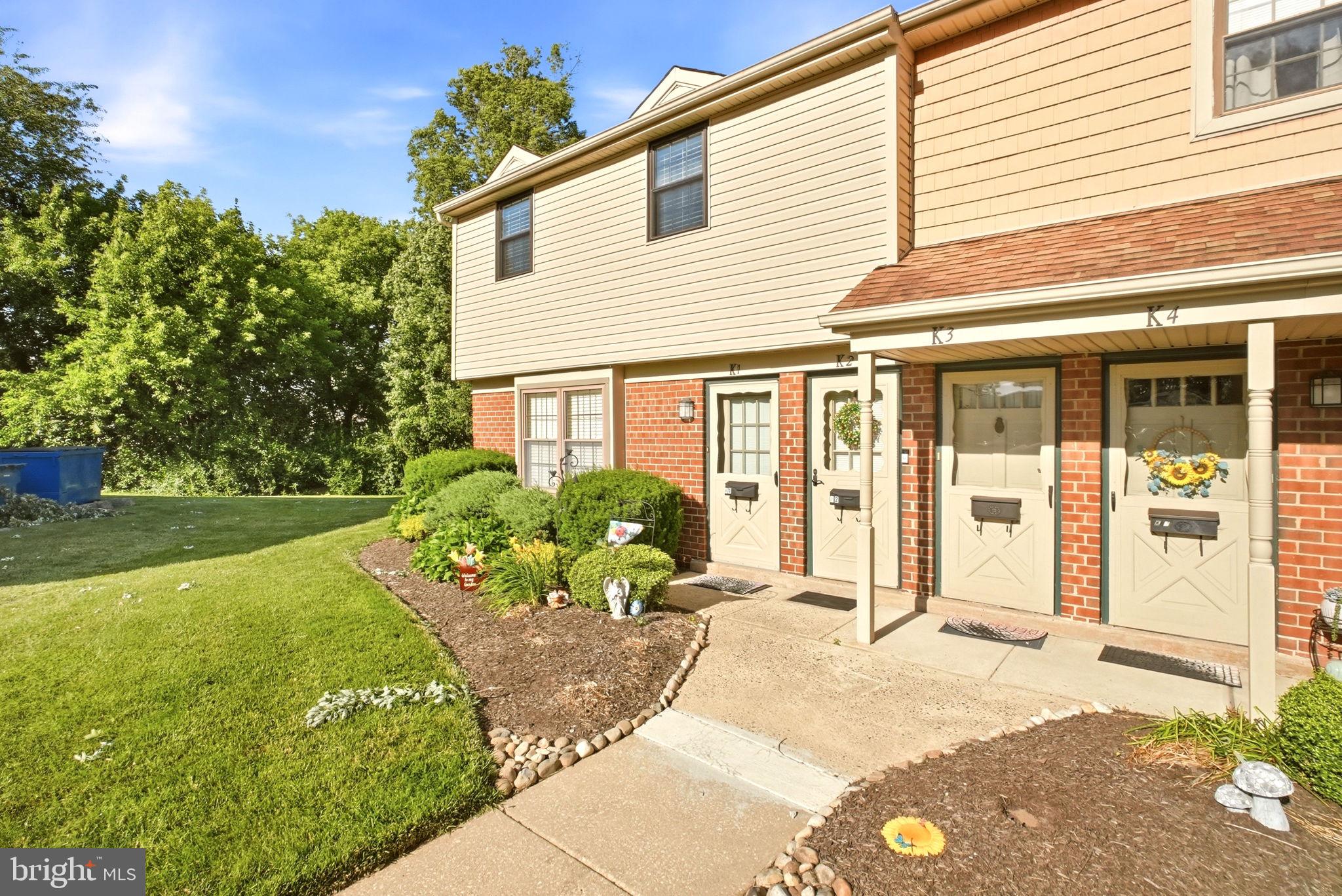 SAXONY MANOR - Residential