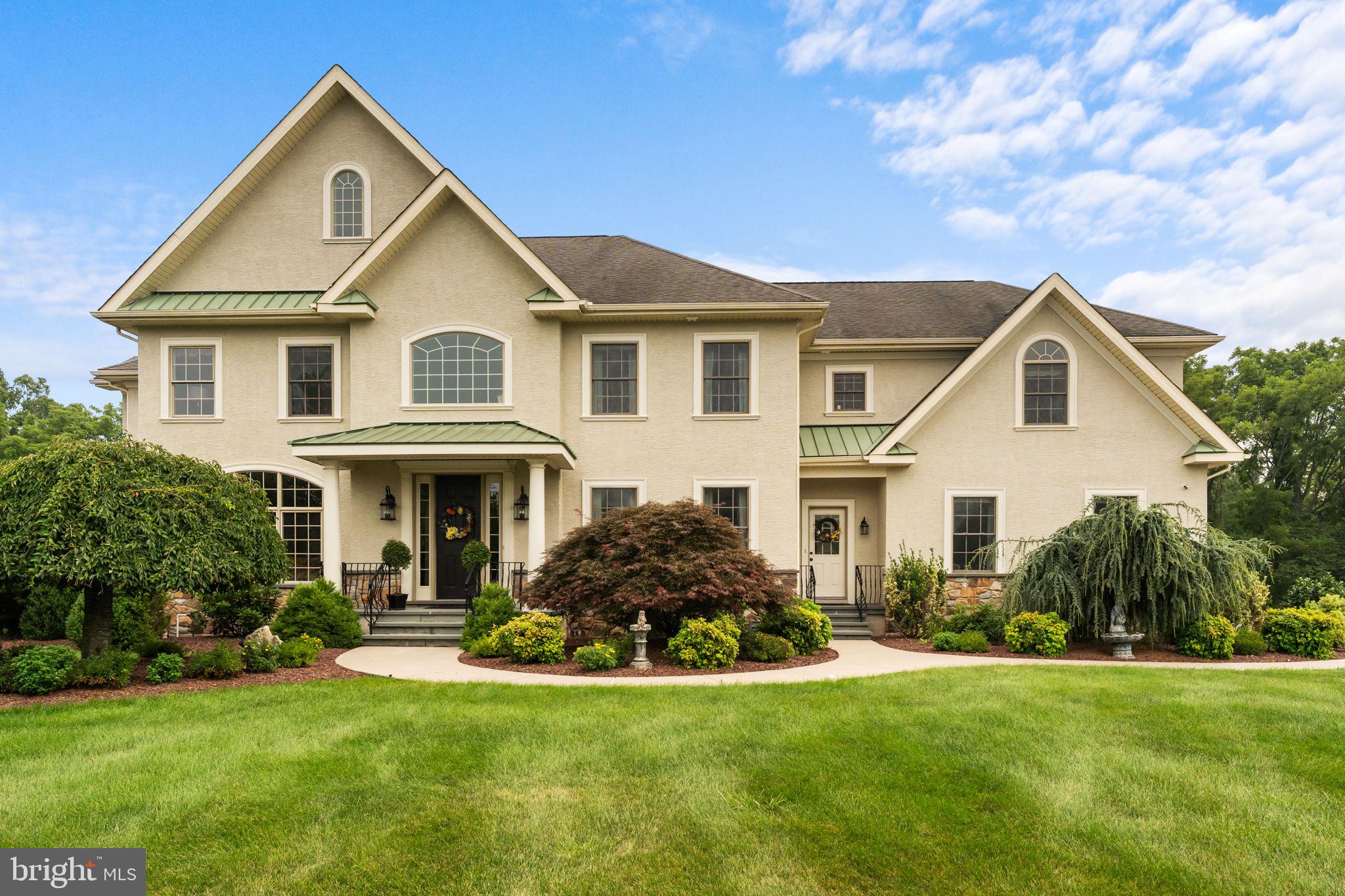 APPLEWOOD ESTATES - Residential