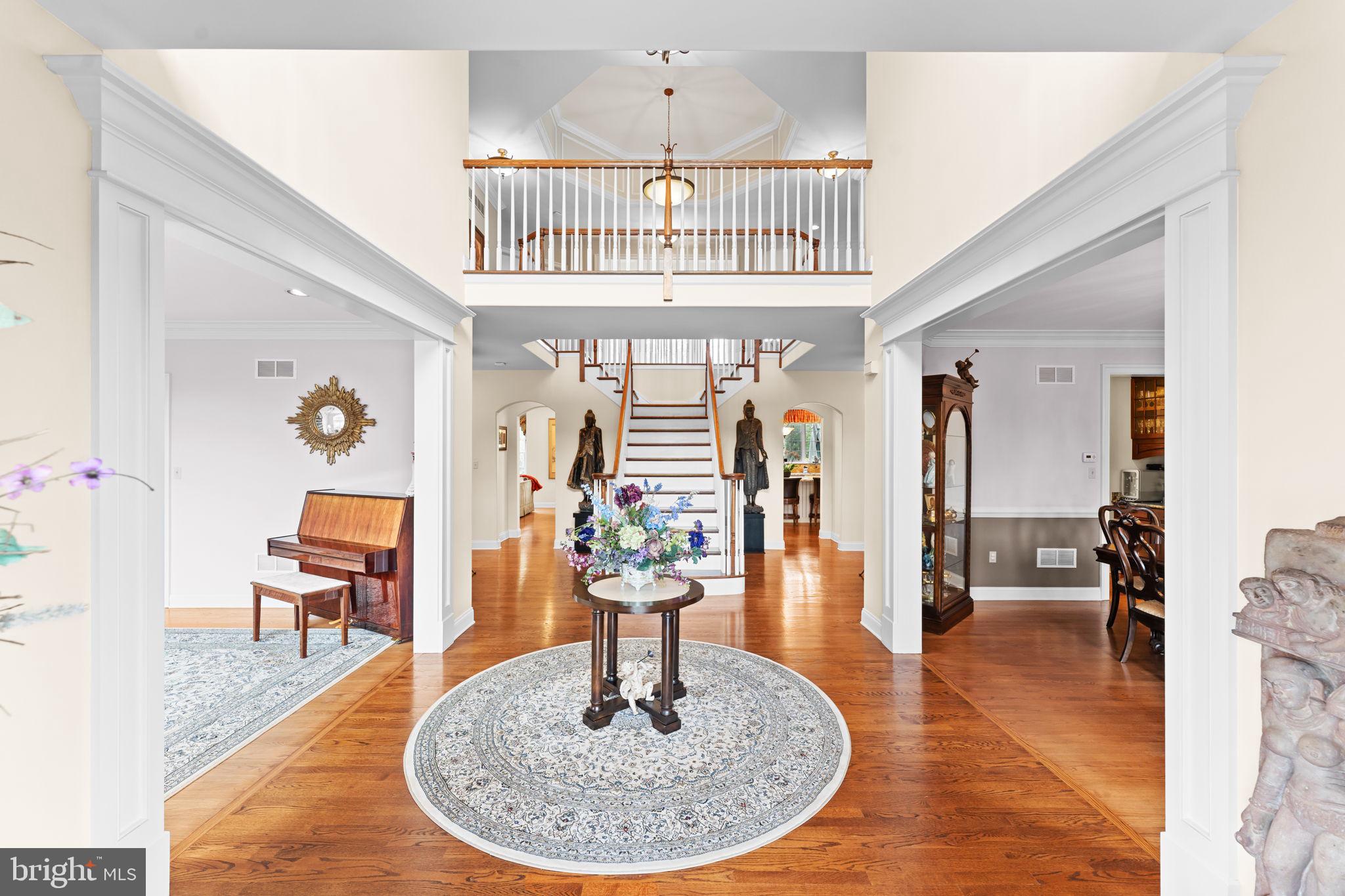 APPLEWOOD ESTATES - Residential