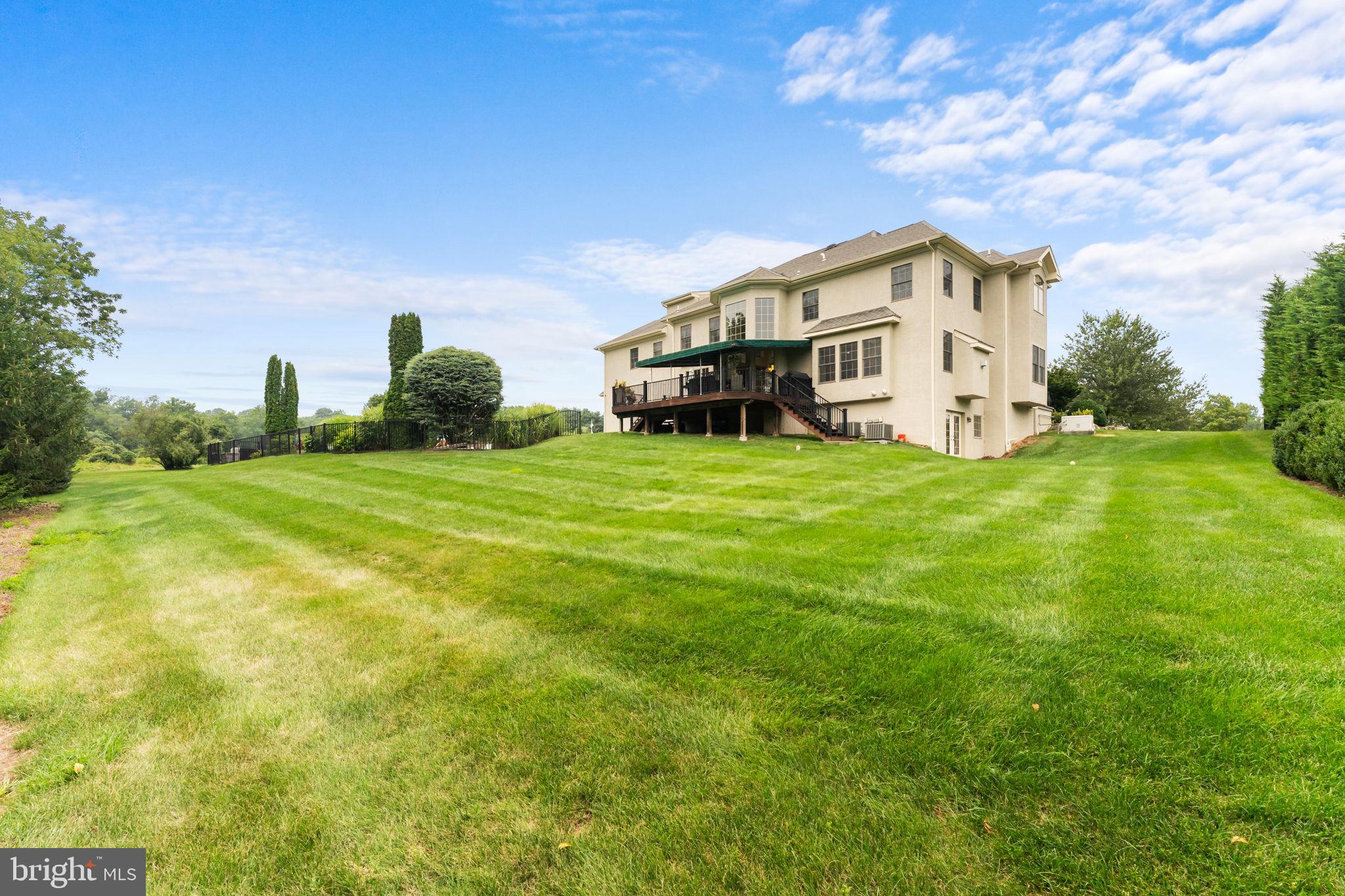 APPLEWOOD ESTATES - Residential