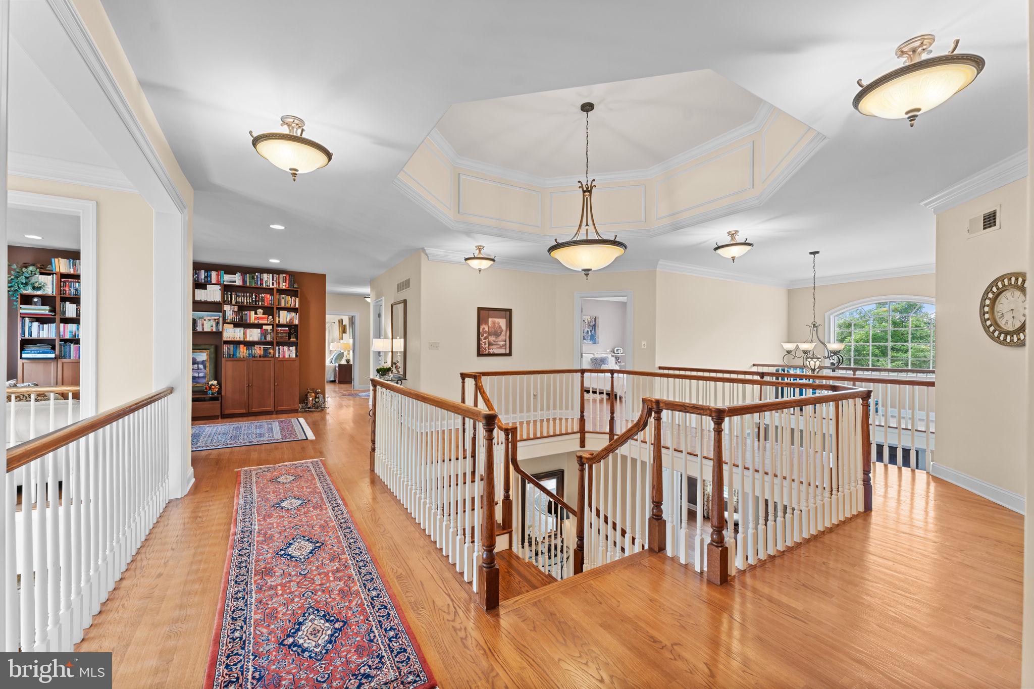 APPLEWOOD ESTATES - Residential