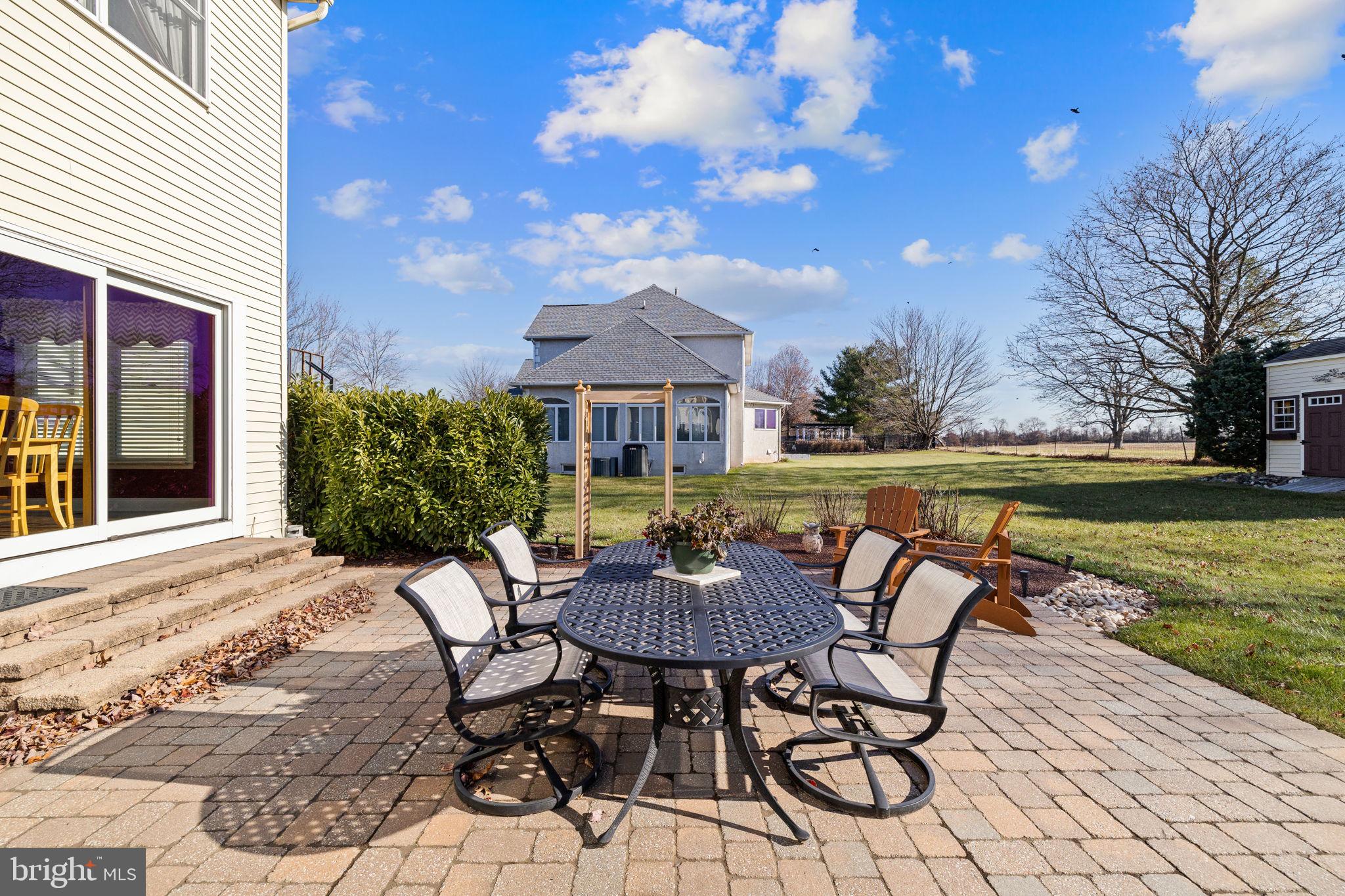 BRIDLE ESTATES - Residential